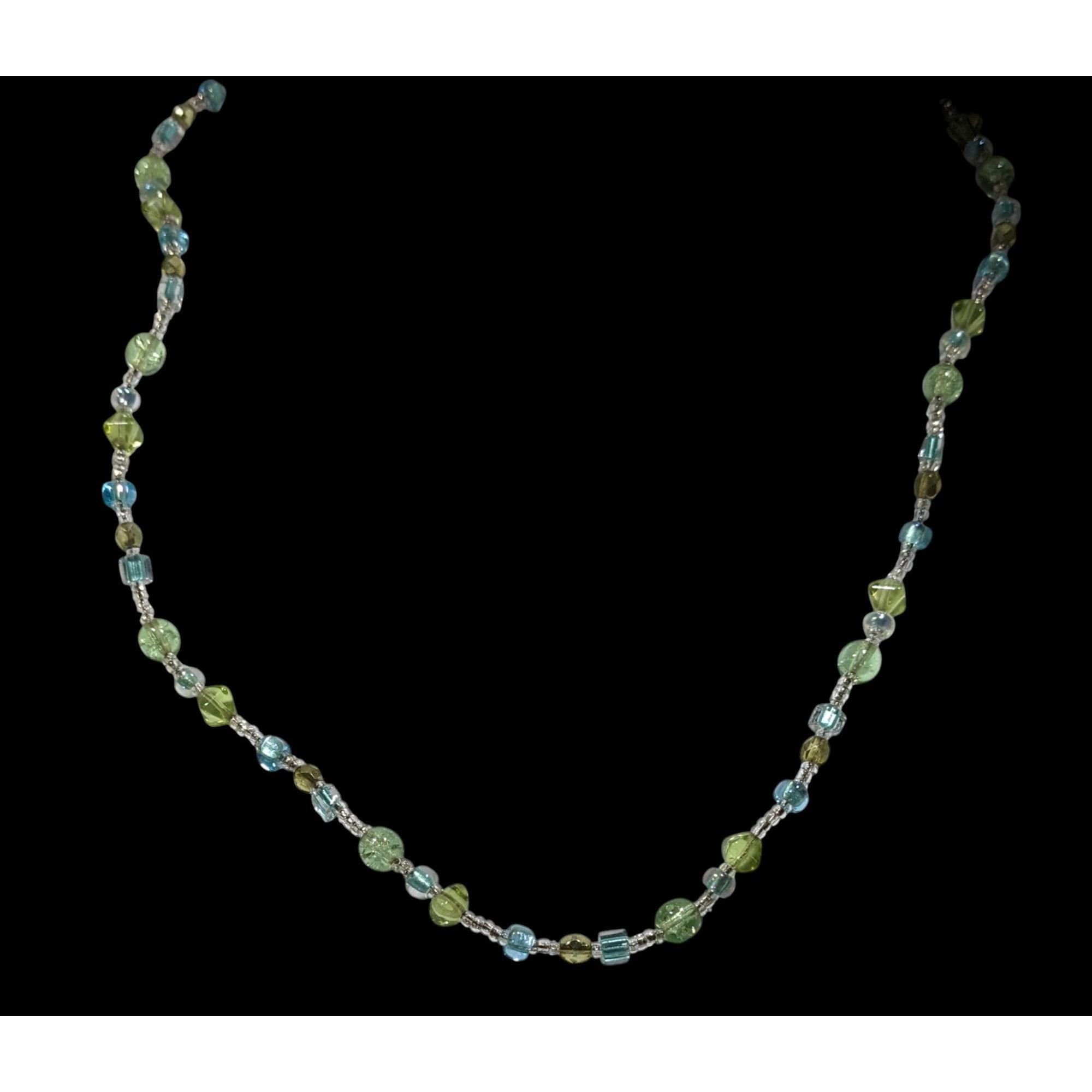 Handmade Handcrafted Artisan Pastel Green Blue Glass Beaded Necklace Size ONE SIZE - 3 Thumbnail
