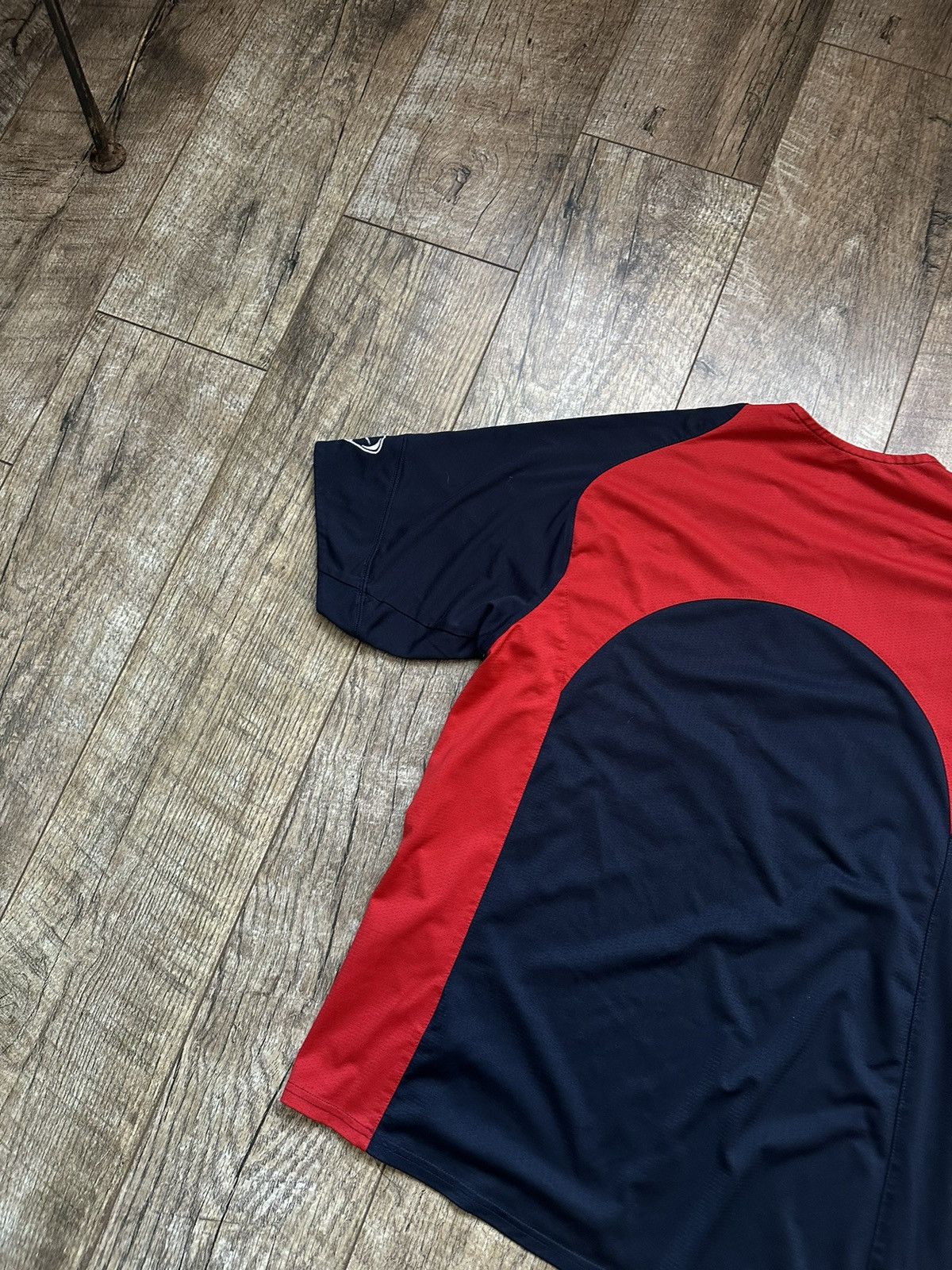 Nike 2005/06 Nike Arsenal Total 90 ‘Distressed’ Training Jersey Size US L / EU 52-54 / 3 - 13 Thumbnail