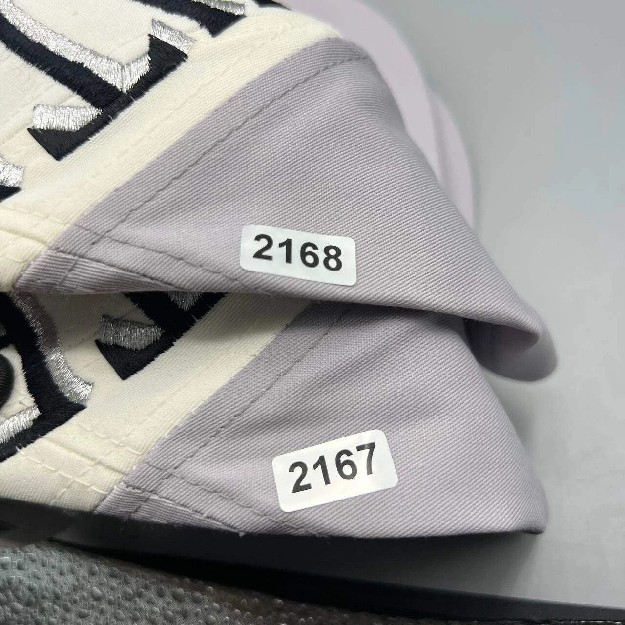 Twins Enterprise Inc. × Vintage Chicago White Sox Hat Men Twins Enterprise MLB Snap Back Cap Size ONE SIZE - 8 Thumbnail