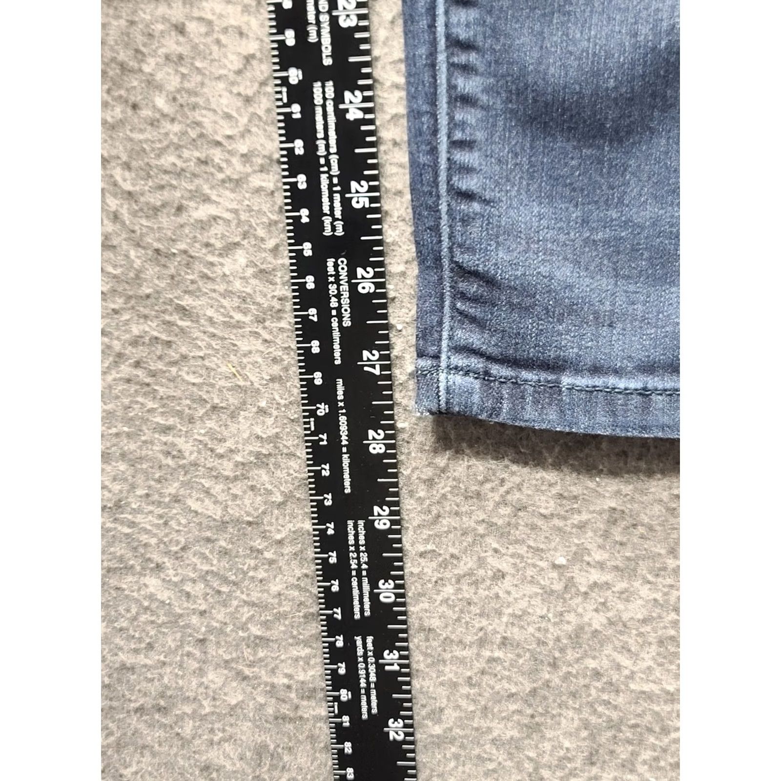 Vintage Judy Blue Jeans Women’s 5/27 Skinny Fit Mid Rise Stretch Classic Casual Everyday Jeans Size 27" / US 4 / IT 40 - 6 Thumbnail