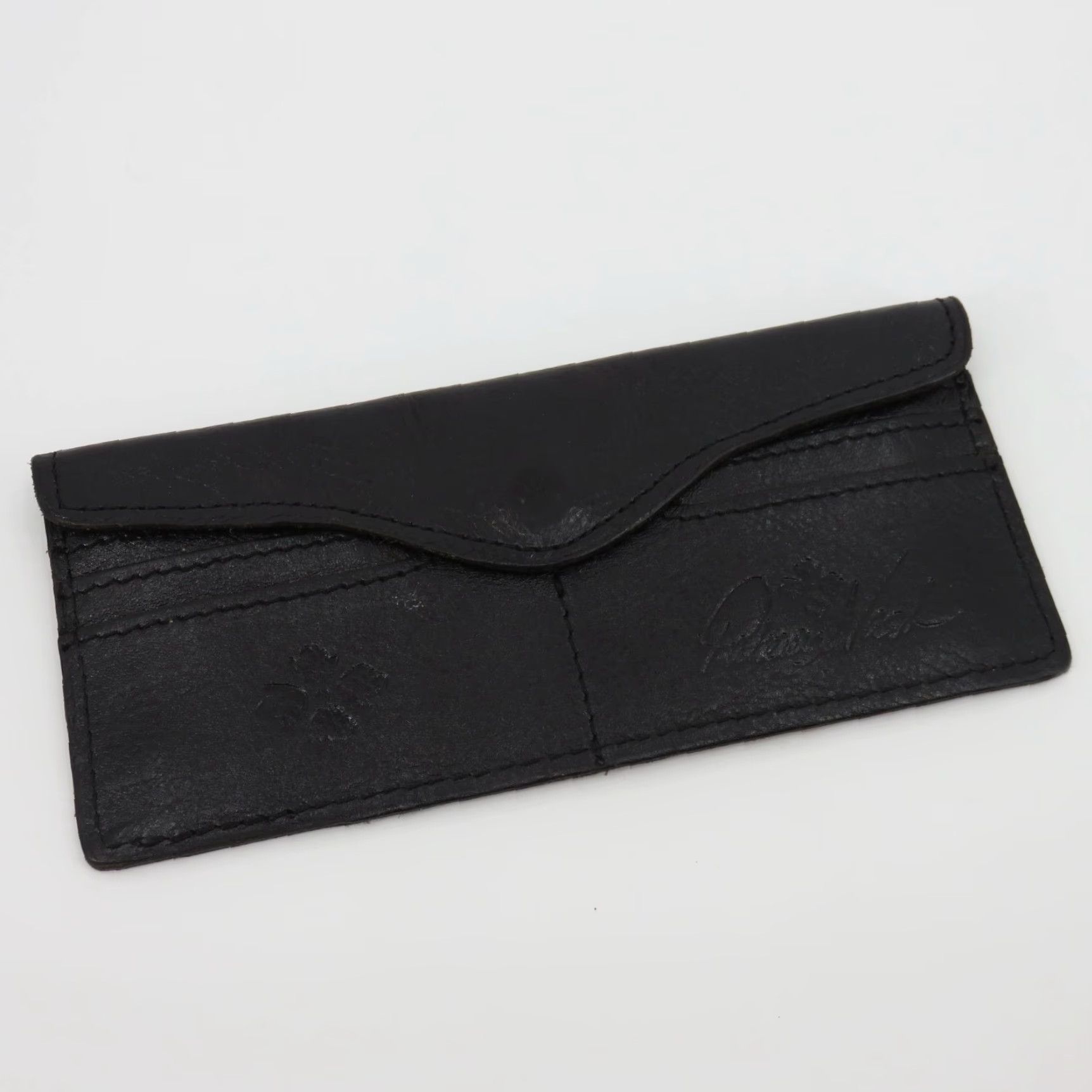 Patricia Nash Patricia Nash Heritage Valentia Magnetic Closure Black Leather Wallet User: Patricia Nash Heritage Valentia Magnetic Closure Black Leather Wallet Size ONE SIZE - 7 Thumbnail