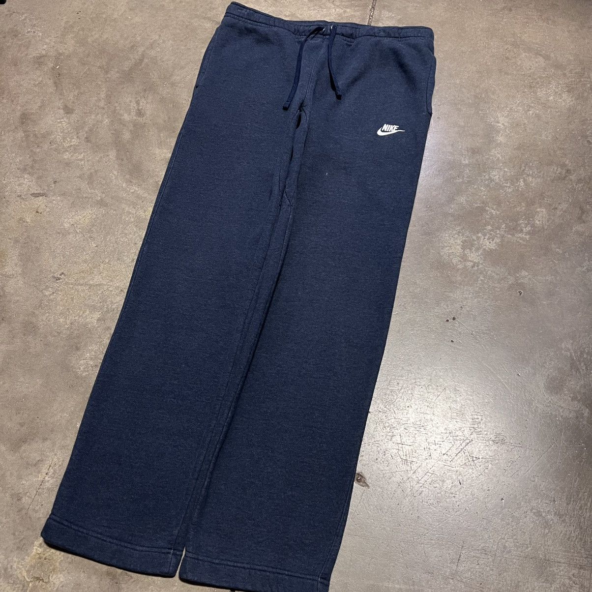 Nike Vintage Nike Sweatpants Warm Up Track Mini Swoosh Drill Y2K Size US 34 / EU 50 - 2 Thumbnail