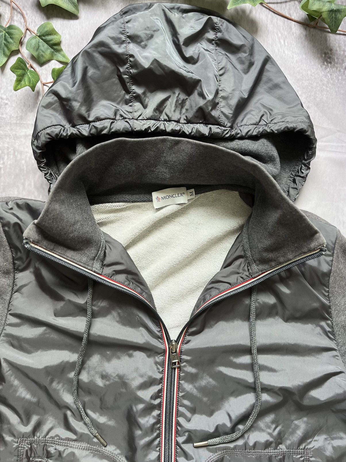 Moncler Moncler Manglia Hooded Cardigan Size S Size US S / EU 44-46 / 1 - 3 Thumbnail