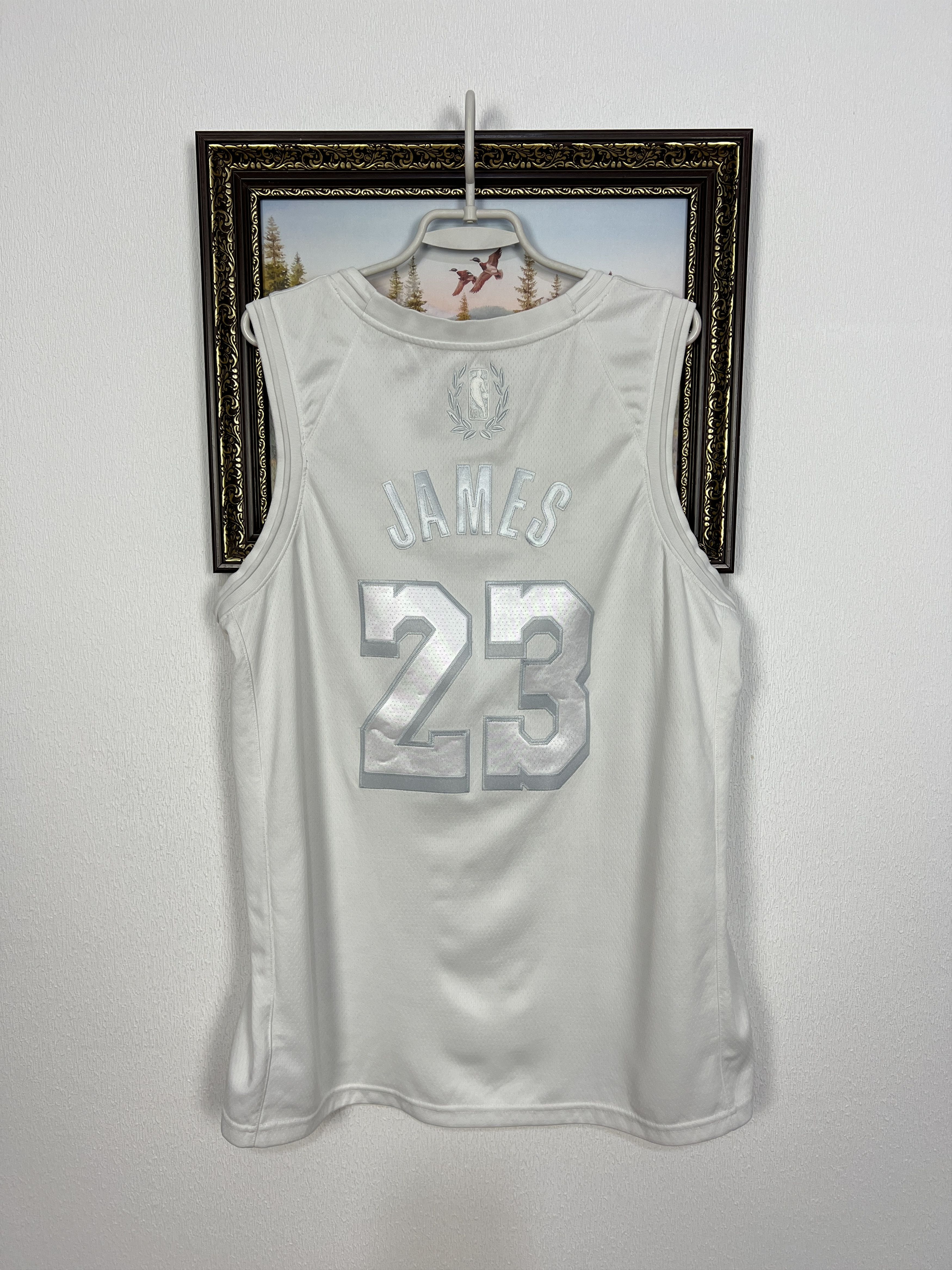 Nike Los Angeles Lakers LeBron James NBA Jersey Shirt Rare Size US XL / EU 56 / 4 - 10 Thumbnail