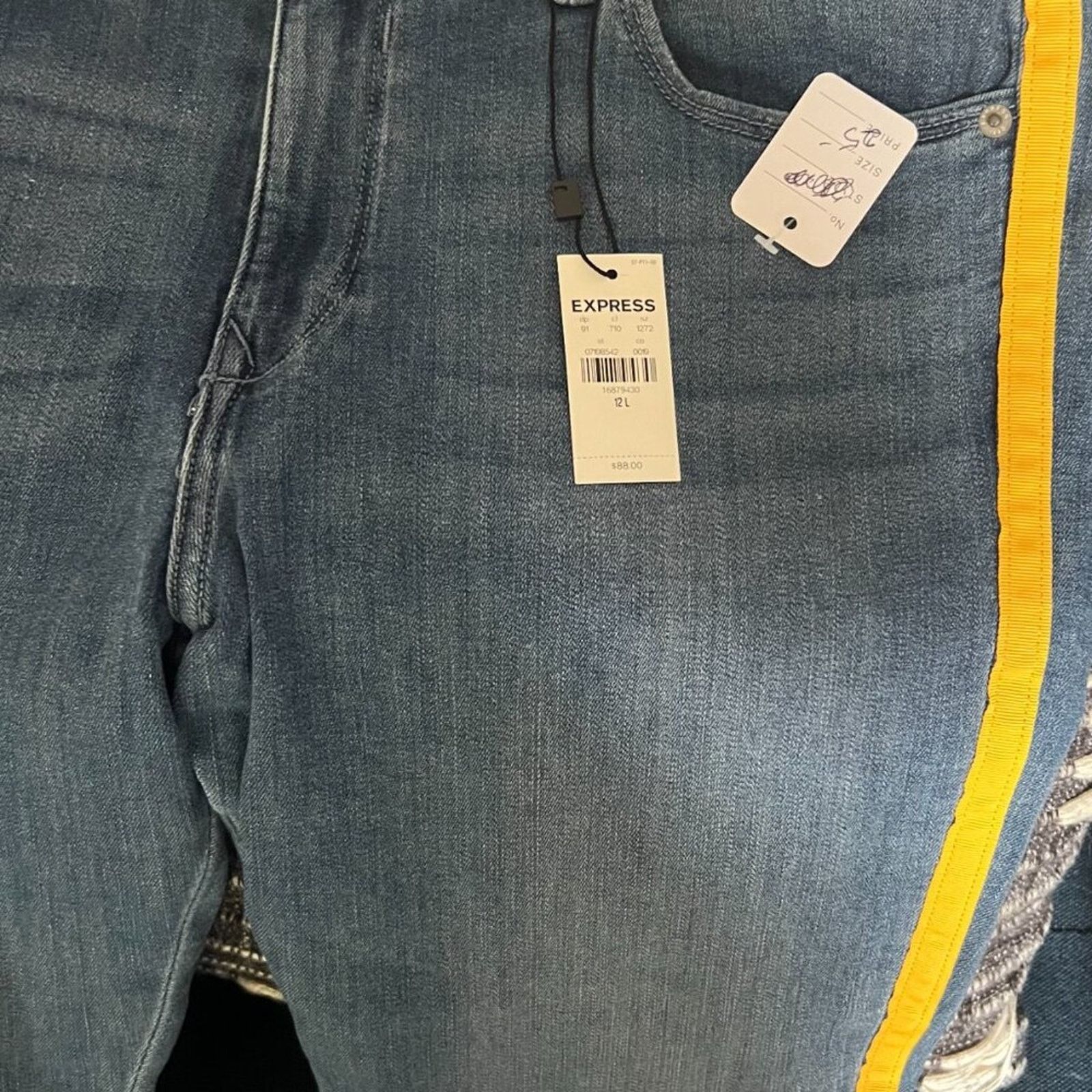 Express Women's Express Embellished Stretch Jean Size 34" / US 12 / IT 48 - 2 Thumbnail