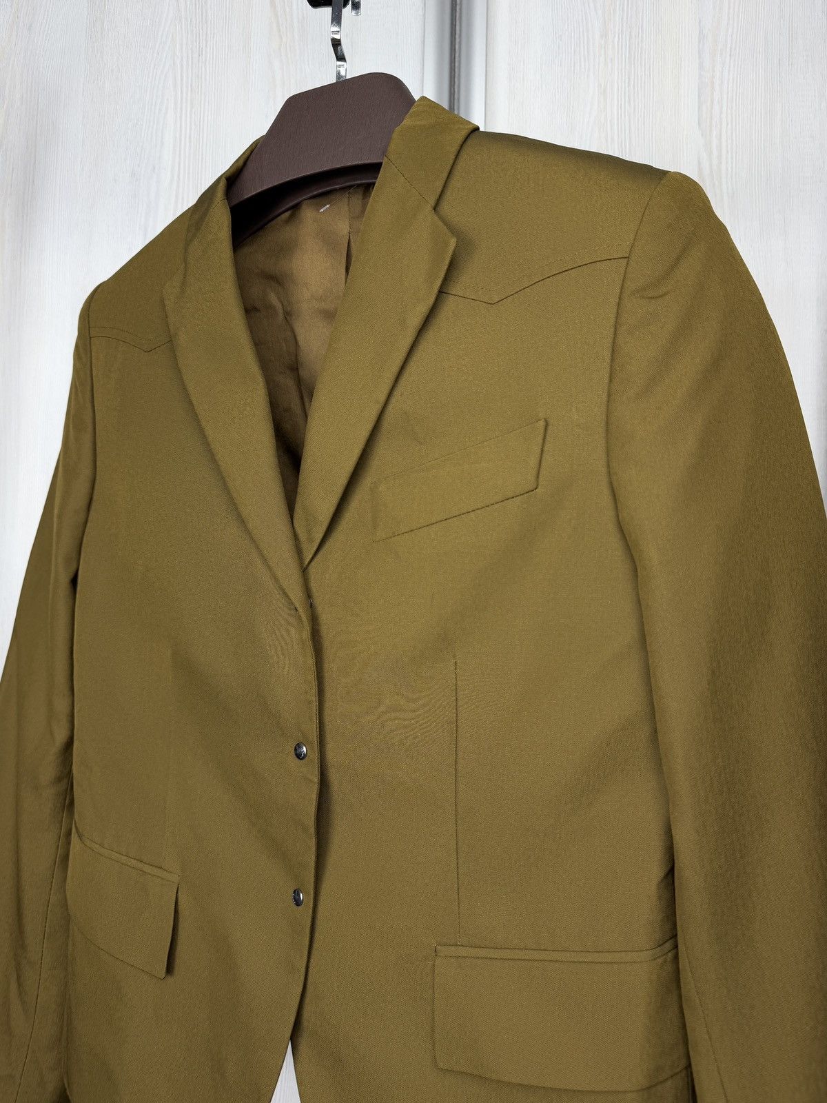 Gucci Gucci x Tom Ford era olive green full silk buttoned blazer Size S / US 4 / IT 40 - 4 Thumbnail