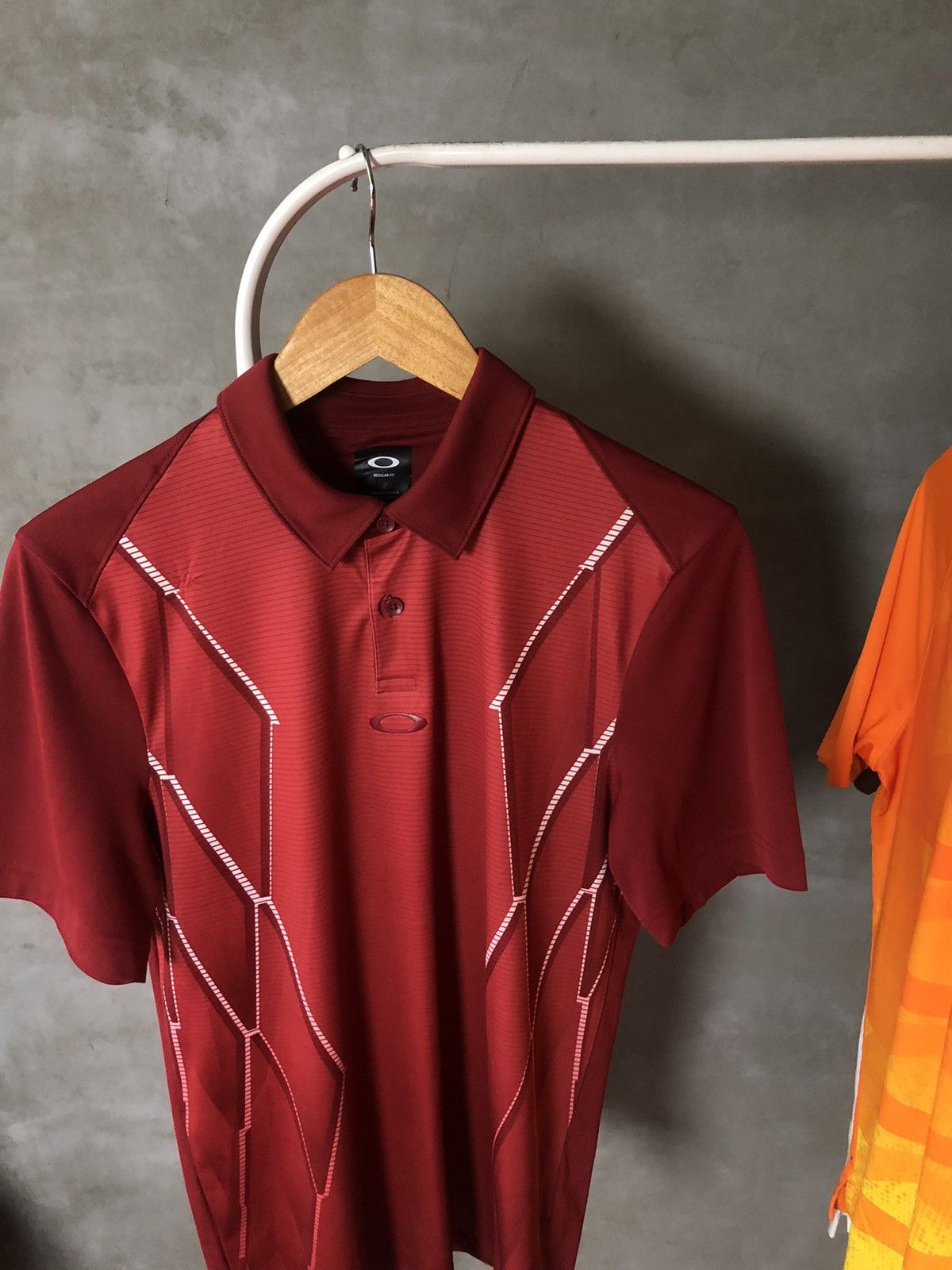 Oakley Oakley Red Oakley Polo Shirt Size M Regular Fit Sportswear Size US M / EU 48-50 / 2 - 3 Thumbnail