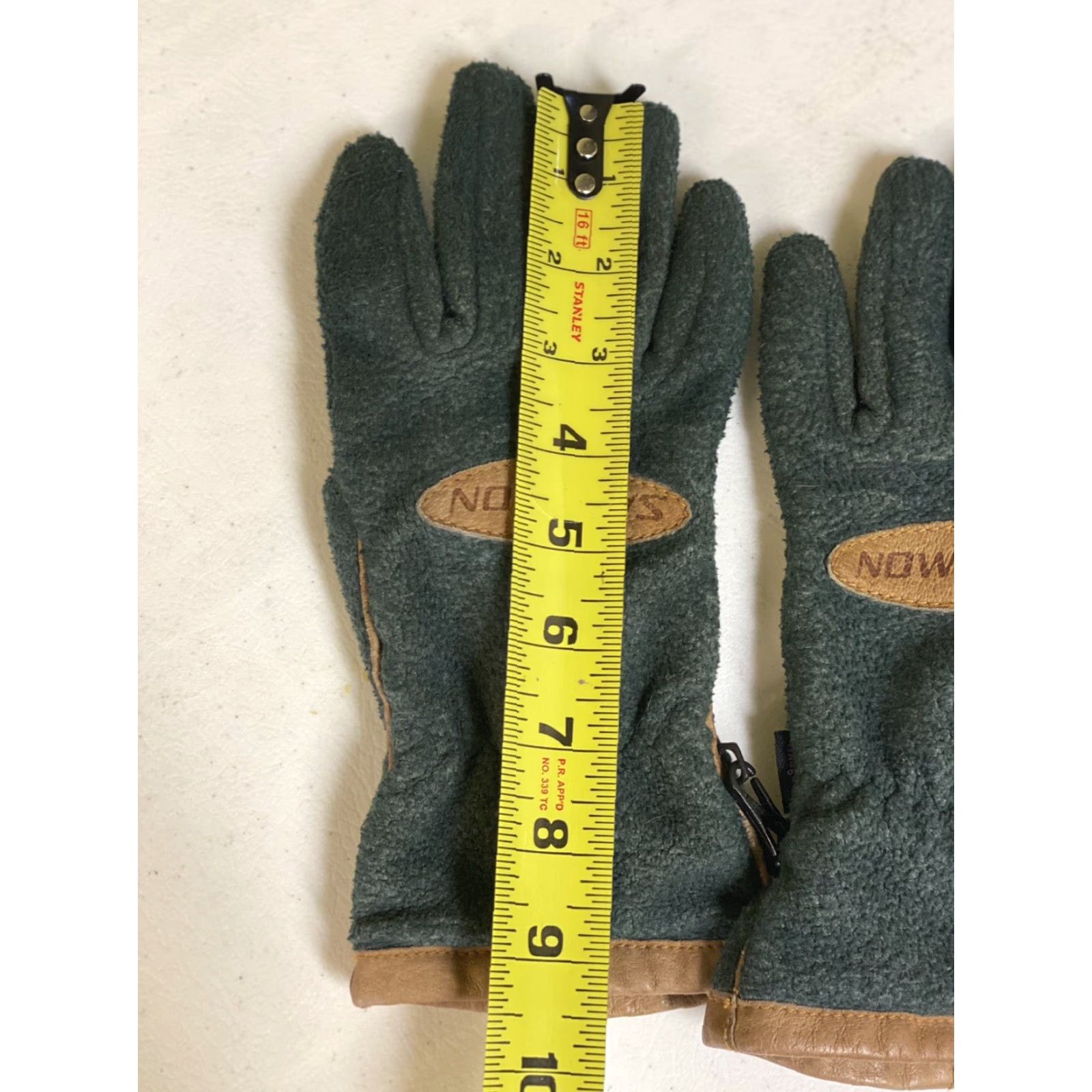 Salomon VINTAGE Salomon Gloves Mens Medium Green Fleece Leather Casual Ski Glove Size US M / EU 48-50 / 2 - 8 Thumbnail