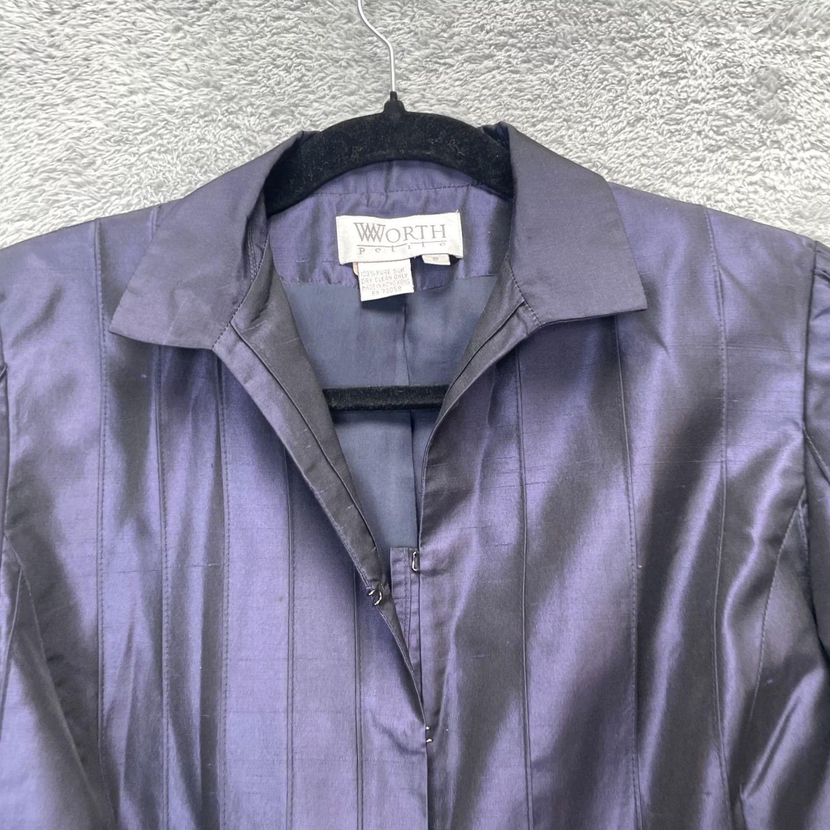 Vintage VTG Worth Top Blouse Shirt Purple Silk Lined 8P Petite Collared Long Sleeve Dry Clean Only Womens Size M / US 6-8 / IT 42-44 - 6 Thumbnail