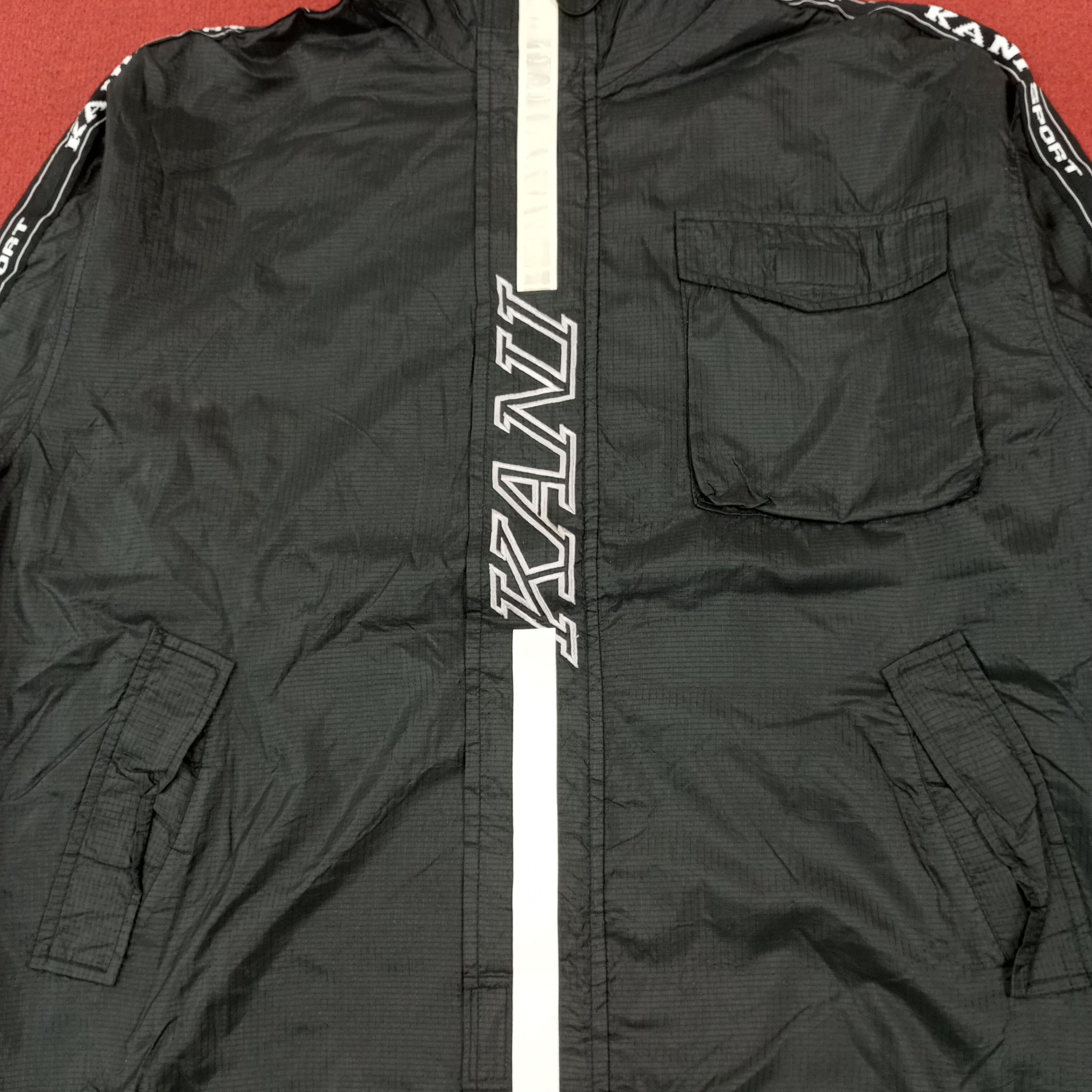 Karl Kani × Vintage Karl Kani Jeans Big Spellout Design Windbreaker Jacket Size US XXL / EU 58 / 5 - 2 Thumbnail