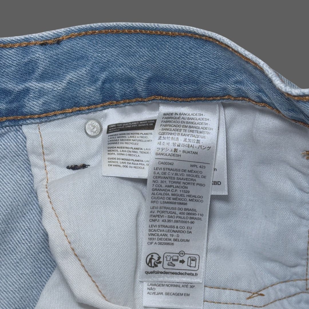 Levi's Levi's 405 Standard Light Wash Denim Shorts 34 GUC Size US 34 / EU 50 - 9 Thumbnail