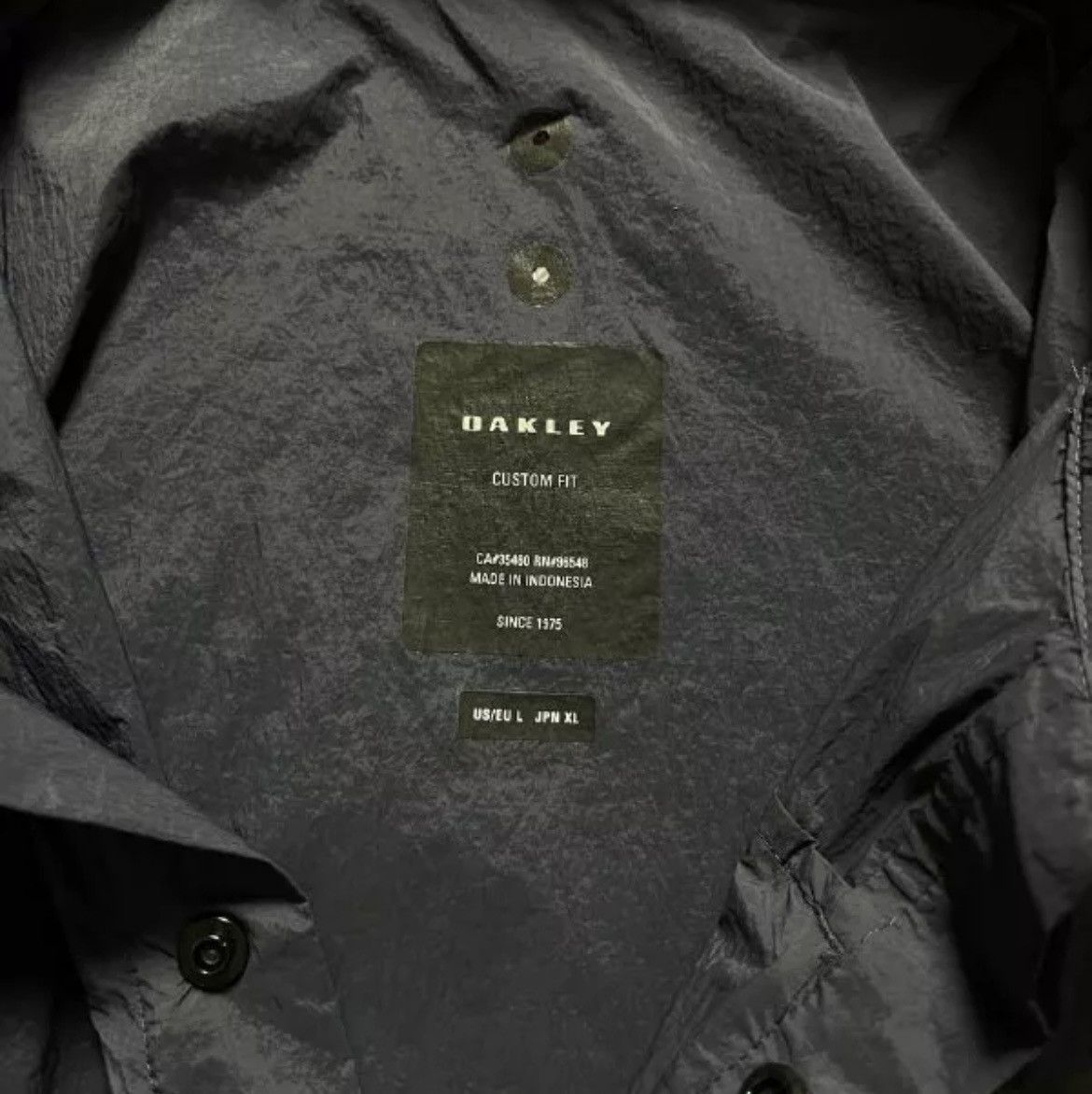 Oakley × Vintage Oakley Custom Fit Men's Long Sleeve Utility Size L Size US L / EU 52-54 / 3 - 10 Thumbnail