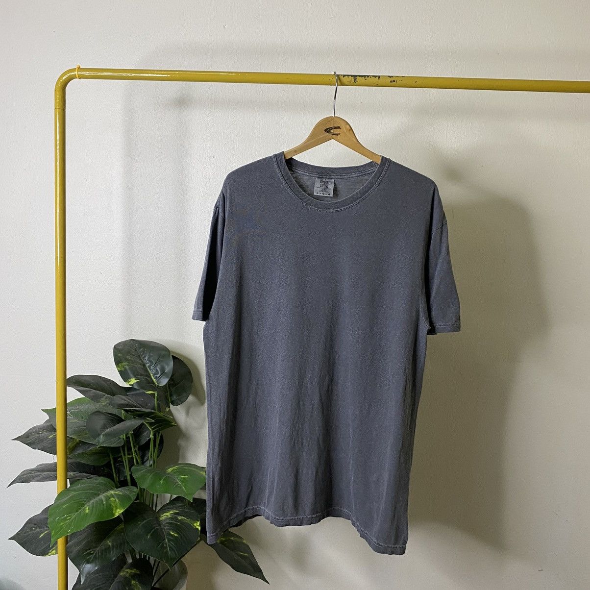Vintage 1990s Faded Grey Blank Tshirt Nice & Crispy Cotton Size US L / EU 52-54 / 3 - 1 Thumbnail
