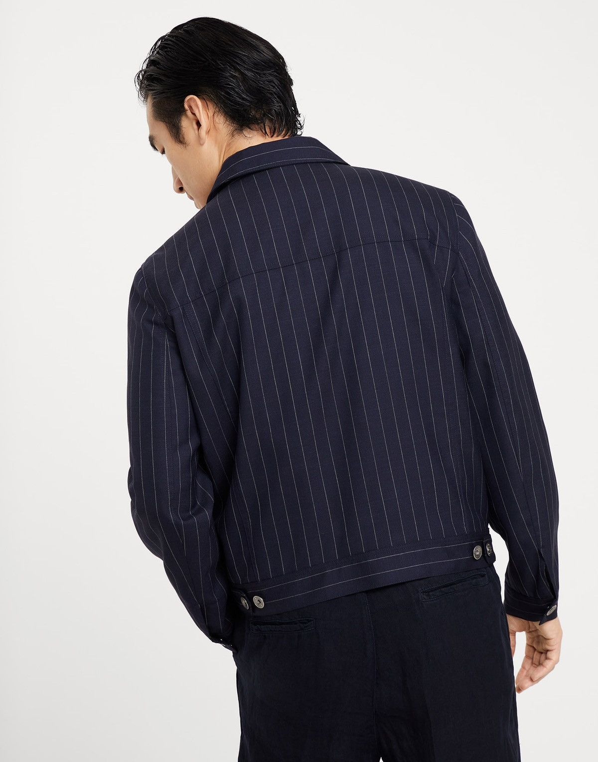 Brunello Cucinelli Brunello Cucinelli Virgin Wool Pinstripe Jacket Size 52 IT Size US L / EU 52-54 / 3 - 4 Thumbnail