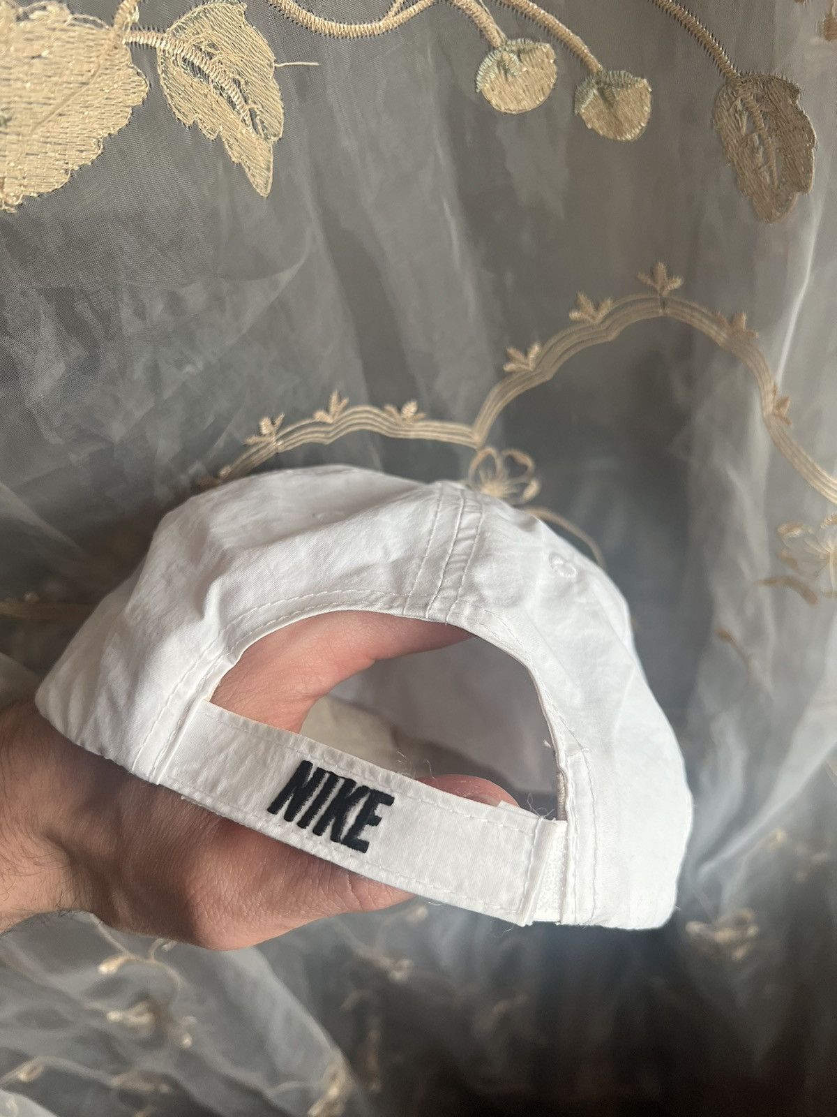 Nike Nike Vintage Cap Small Metal Logo Y2K Swoosh Size ONE SIZE - 7 Thumbnail