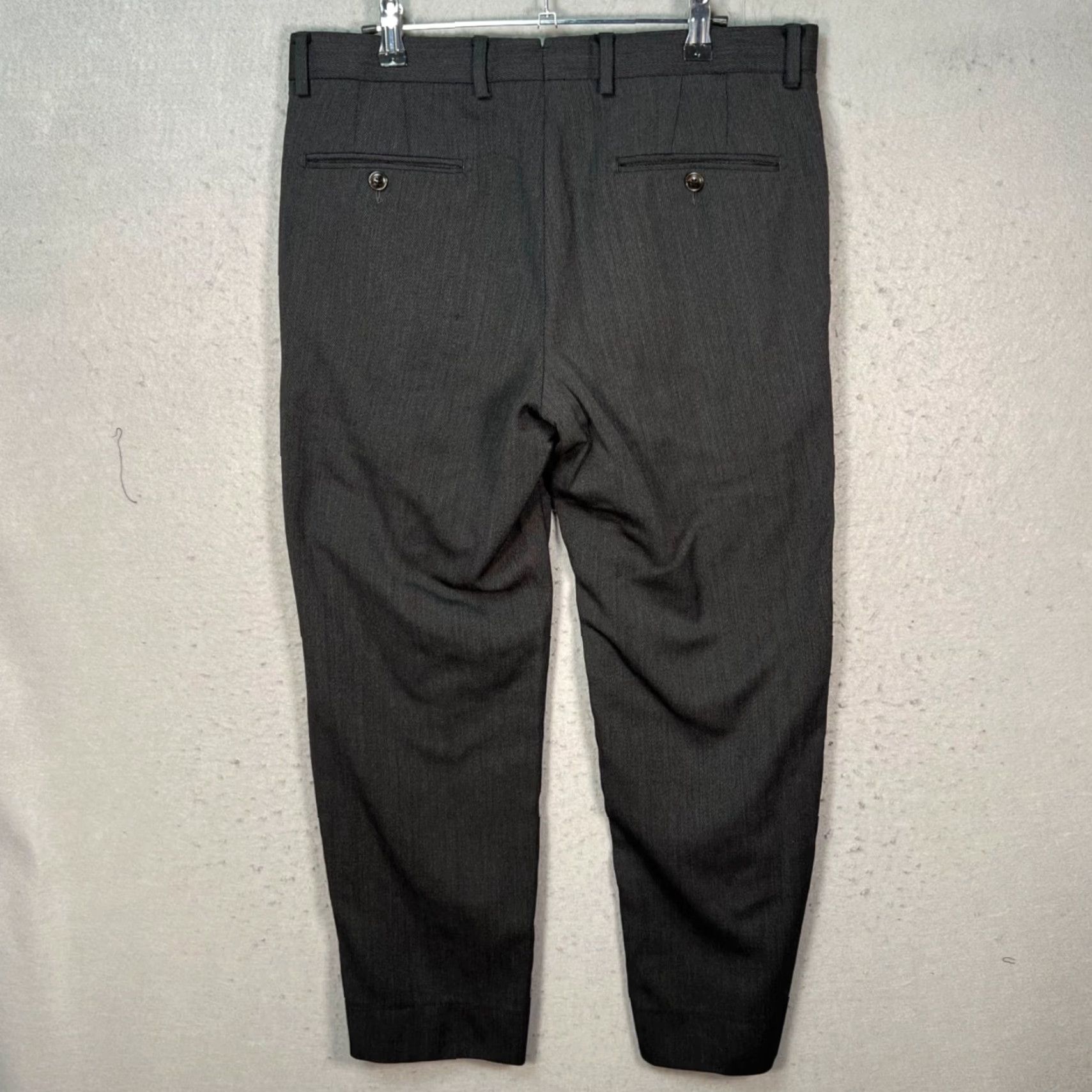 Tailorbyrd Tailorbyrd Mens Wool Blend Dress Pants 33 x 28 Charcoal Gray Flat Front 7/10 Gray Tailorbyrd Pants Mens 33x28 Dress Pants Size US 33 - 2 Thumbnail