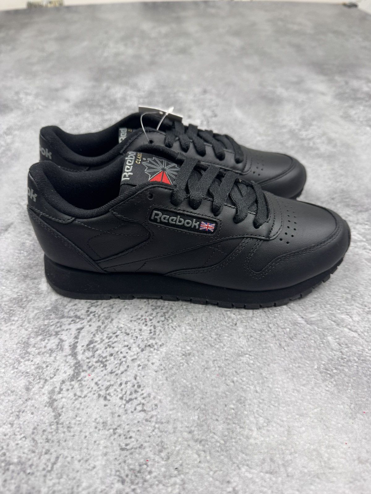 Reebok Reebok Classic Leather NWT Black Sneakers Size 35 Size US 5 / IT 35 - 3 Thumbnail