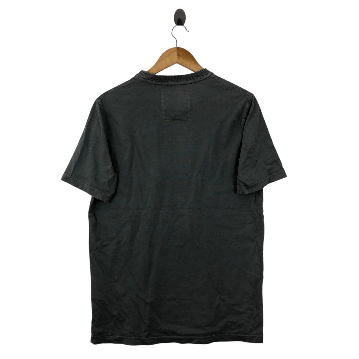 Vintage Vintage UNDICI Italia T Shirt Center Logo Size L Size US L / EU 52-54 / 3 - 4 Thumbnail