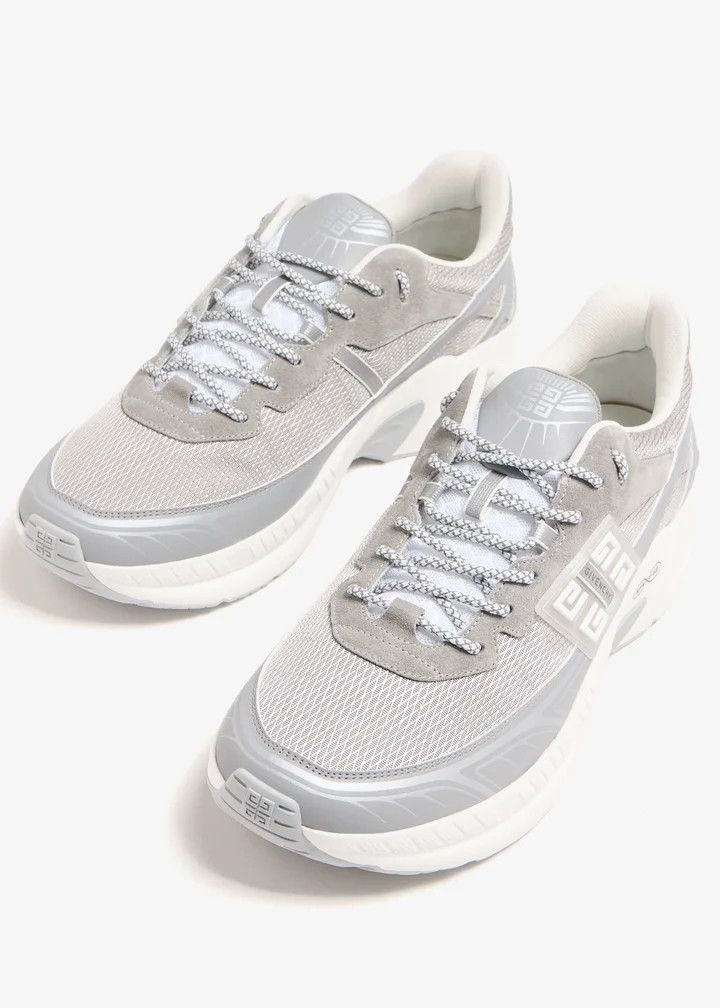 Givenchy o1lv12m1025 Nenty 52 Low Top Runners in Grey Size US 10 / EU 43 - 3 Thumbnail