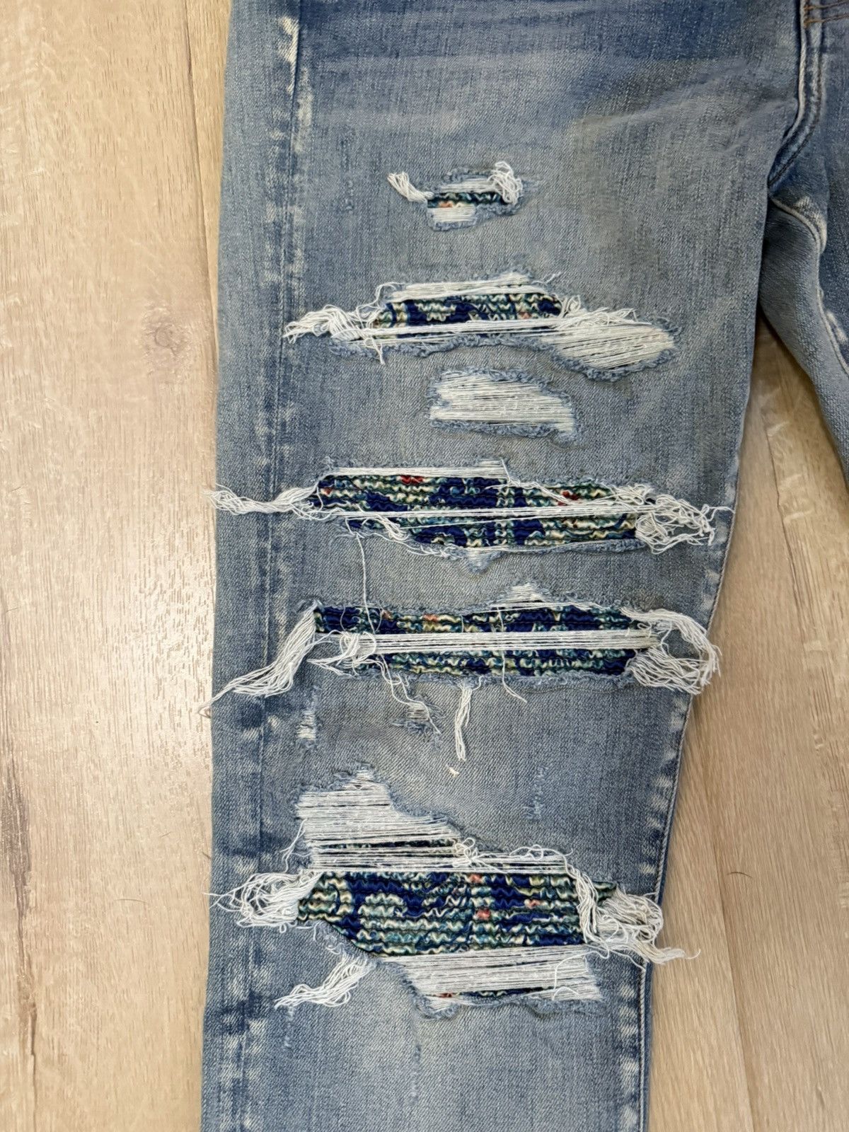 Amiri Amiri Denim Light Blue Paisley Print Jeans Size US 36 / EU 52 - 2 Thumbnail