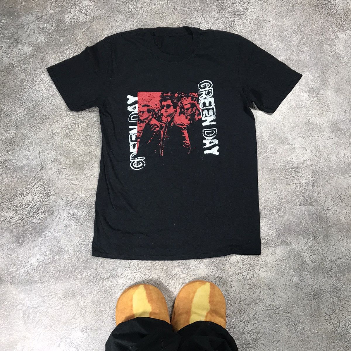 Band Tees VINTAGE Y2K BAND TEE GREEN DAY TEE ROCK STREETWEAR Size US M / EU 48-50 / 2 - 1 Thumbnail