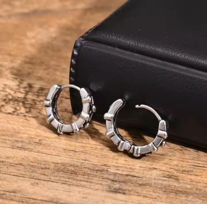 Japanese Brand × Jewelry Retro Fashion Irregular Hoop Earrings Size ONE SIZE - 3 Thumbnail
