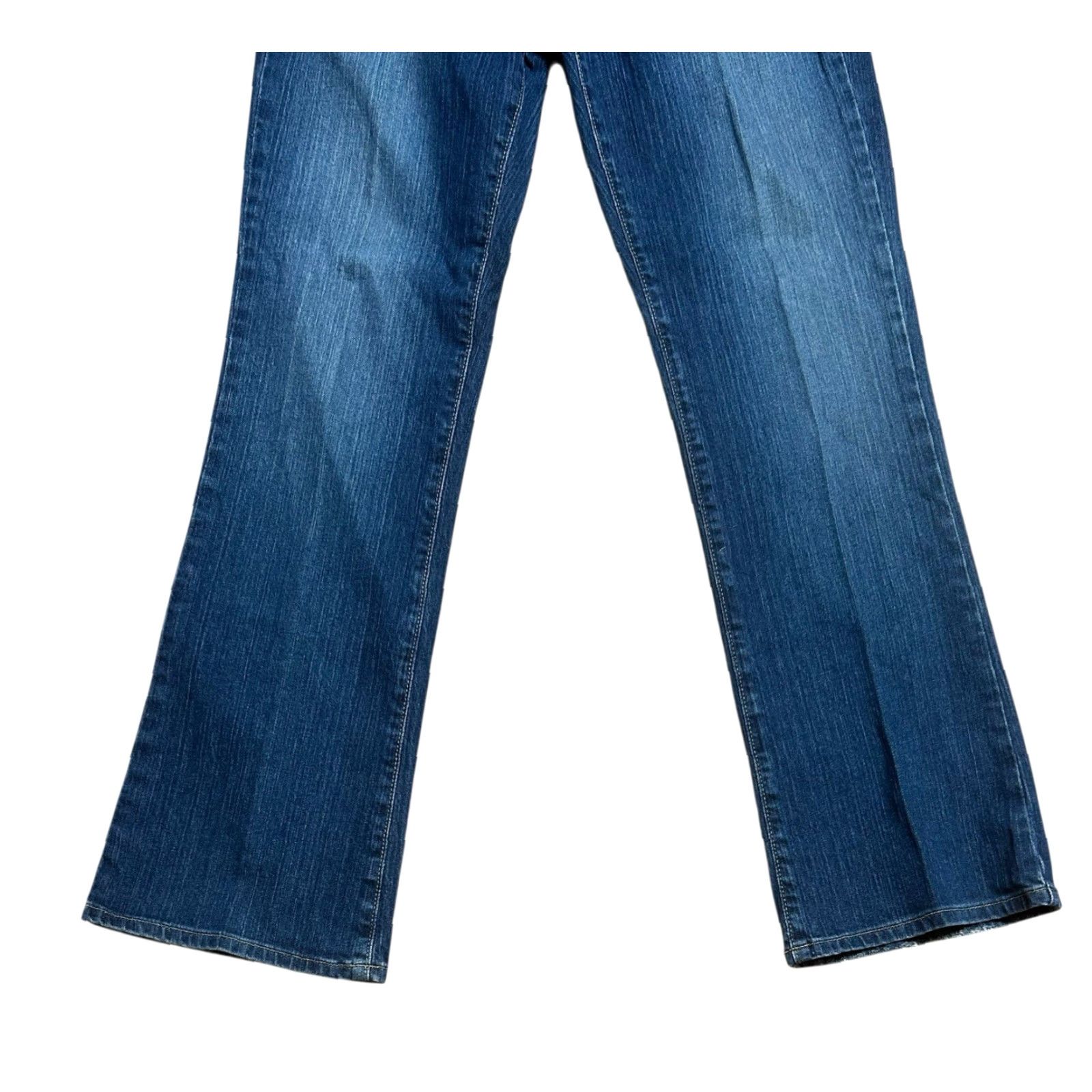 Old Navy VINTAGE Old Navy Jeans Bootcut 8 Short Women Regular Waist at 38? Hmm Size 30" / US 8 / IT 44 - 4 Thumbnail