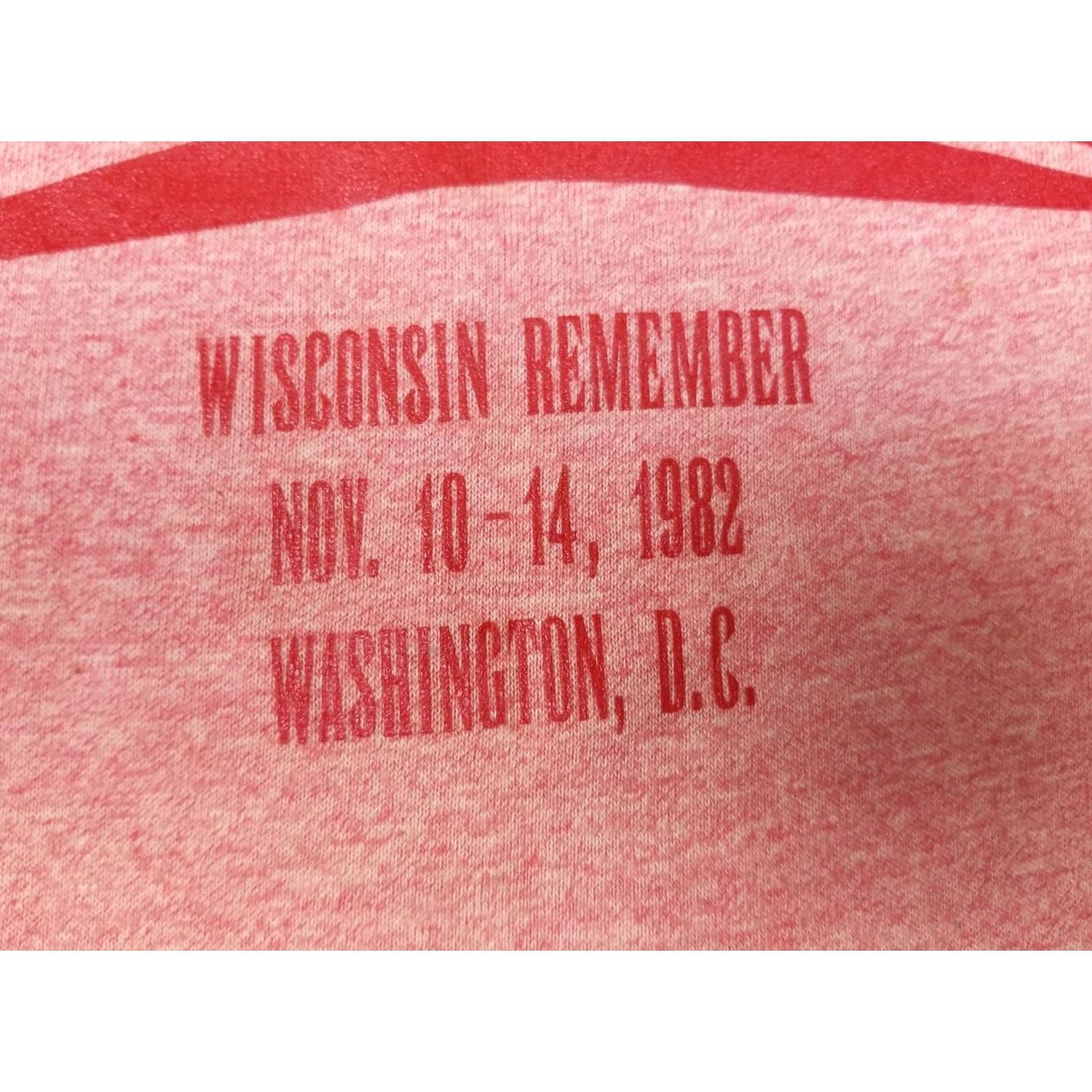 Vintage VINTAGE 1982 NATIONAL SALUTE TO VIETNAM VETERANS T-SHIRT SZ LARGE RED RINGER Mens Size US L / EU 52-54 / 3 - 4 Thumbnail