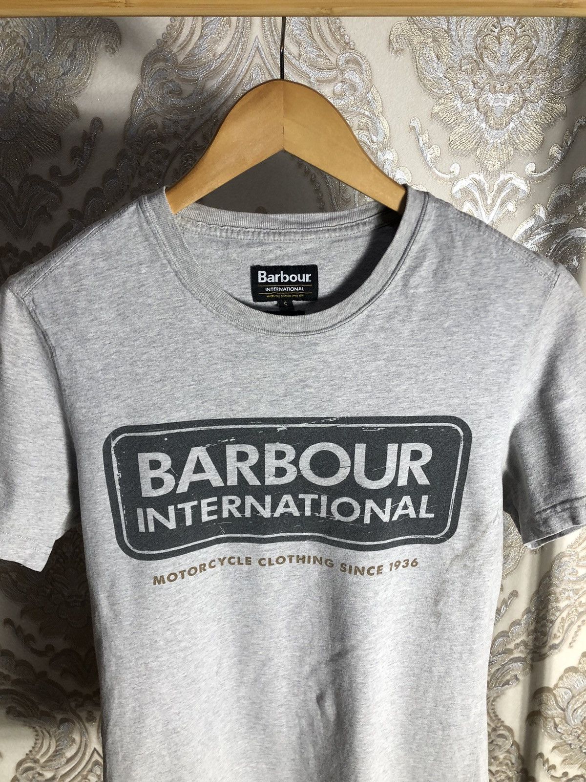 VERY RARE BARBOUR INTERNATIONAL MOTORCYCLE T-SHIRT Y2K 90s