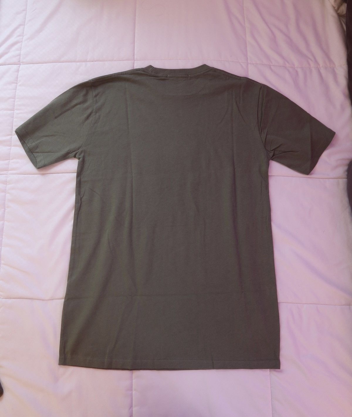 Other Extracurricular Rooster Smoking Cigarette Green T-Shirt Size US M / EU 48-50 / 2 - 4 Thumbnail