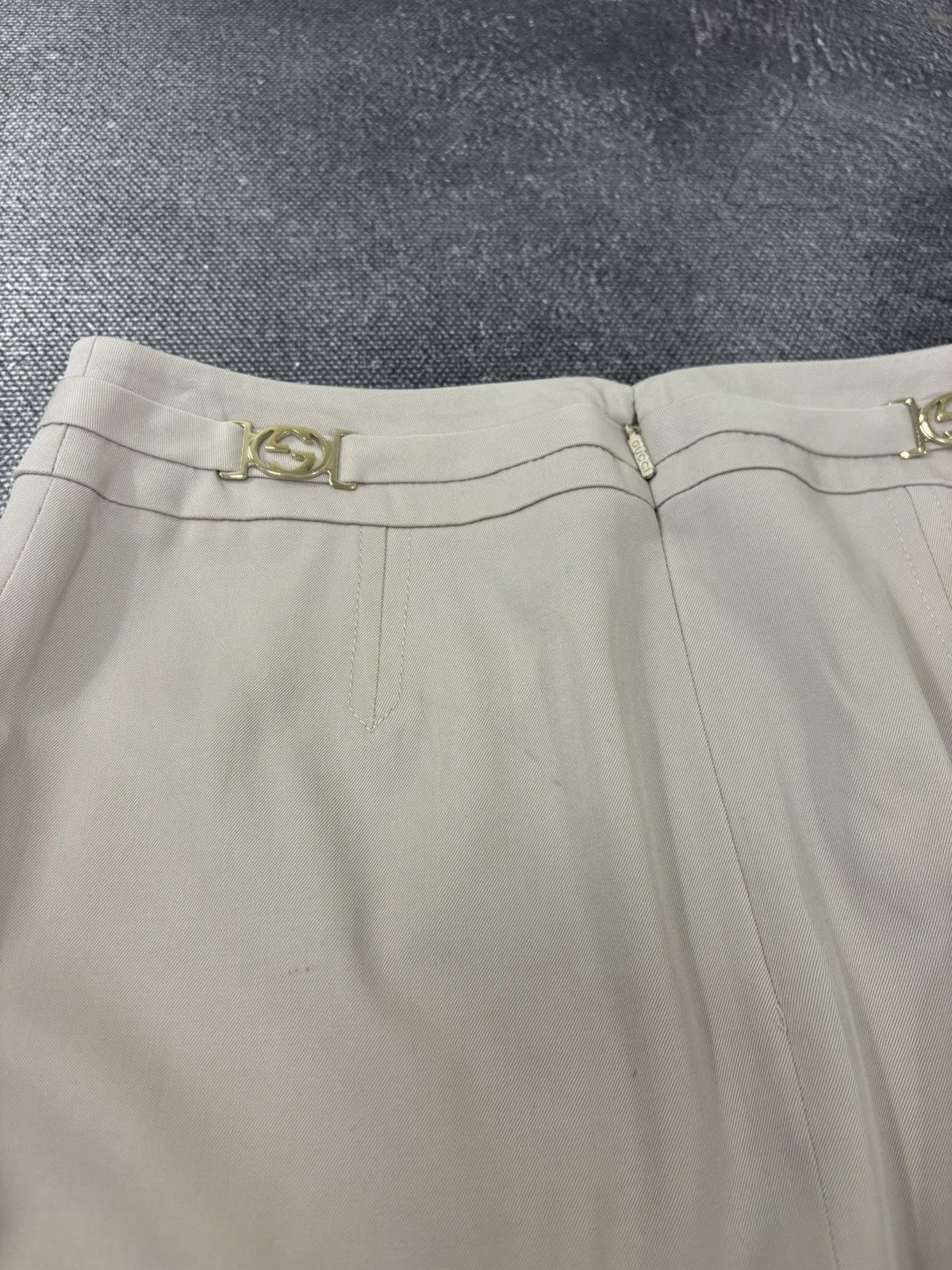 Gucci Gucci Vintage Beige Wool Blend Pencil Skirt Size 26" / US 2 / IT 38 - 6 Thumbnail