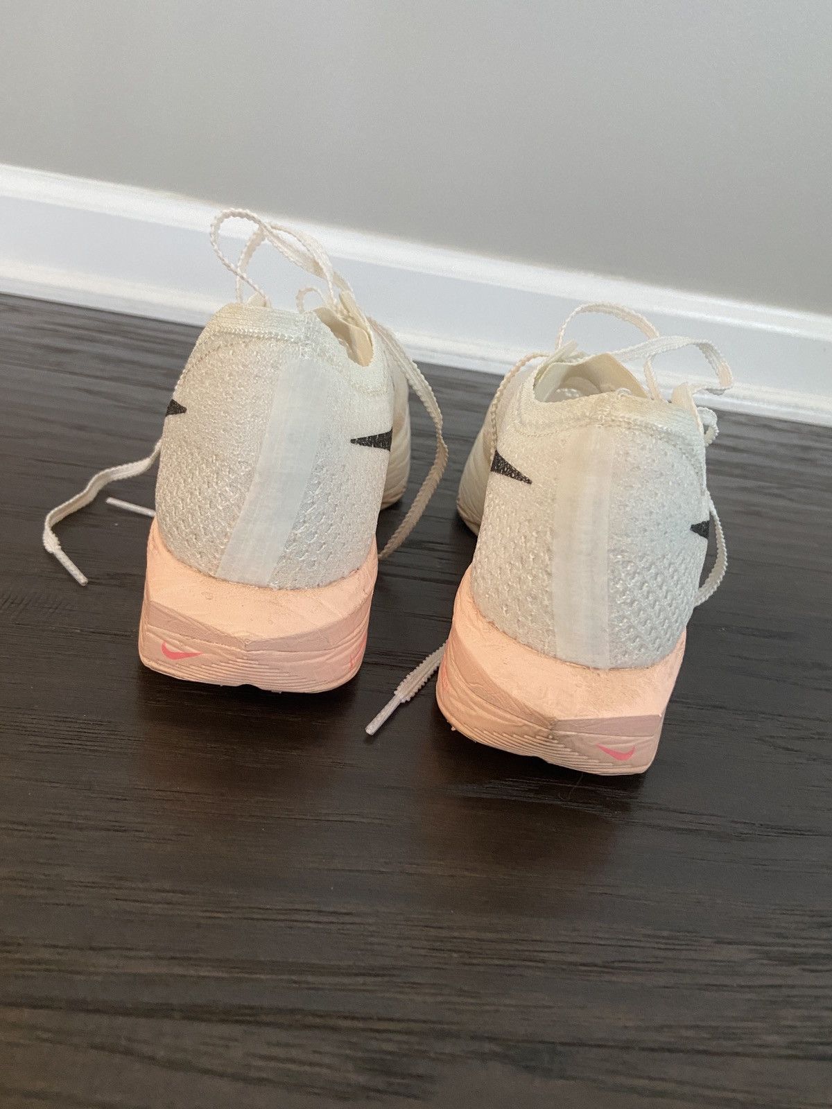 Nike Nike Vaporfly Size US 8.5 / IT 38.5 - 2 Thumbnail
