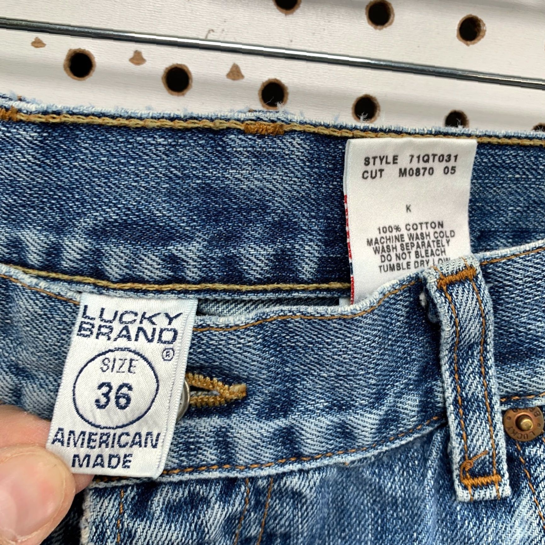 Lucky Brand VINTAGE Lucky Brand Jeans Mens 36x31 Dungarees USA Logo 5-Pocket Straight Blue Denim Shirt Size US 36 / EU 52 - 3 Thumbnail