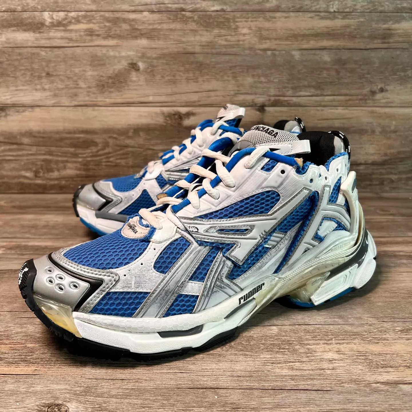 Balenciaga Balenciaga Runner White Blue 45 98 New Size US 12 / EU 45 - 1 Thumbnail