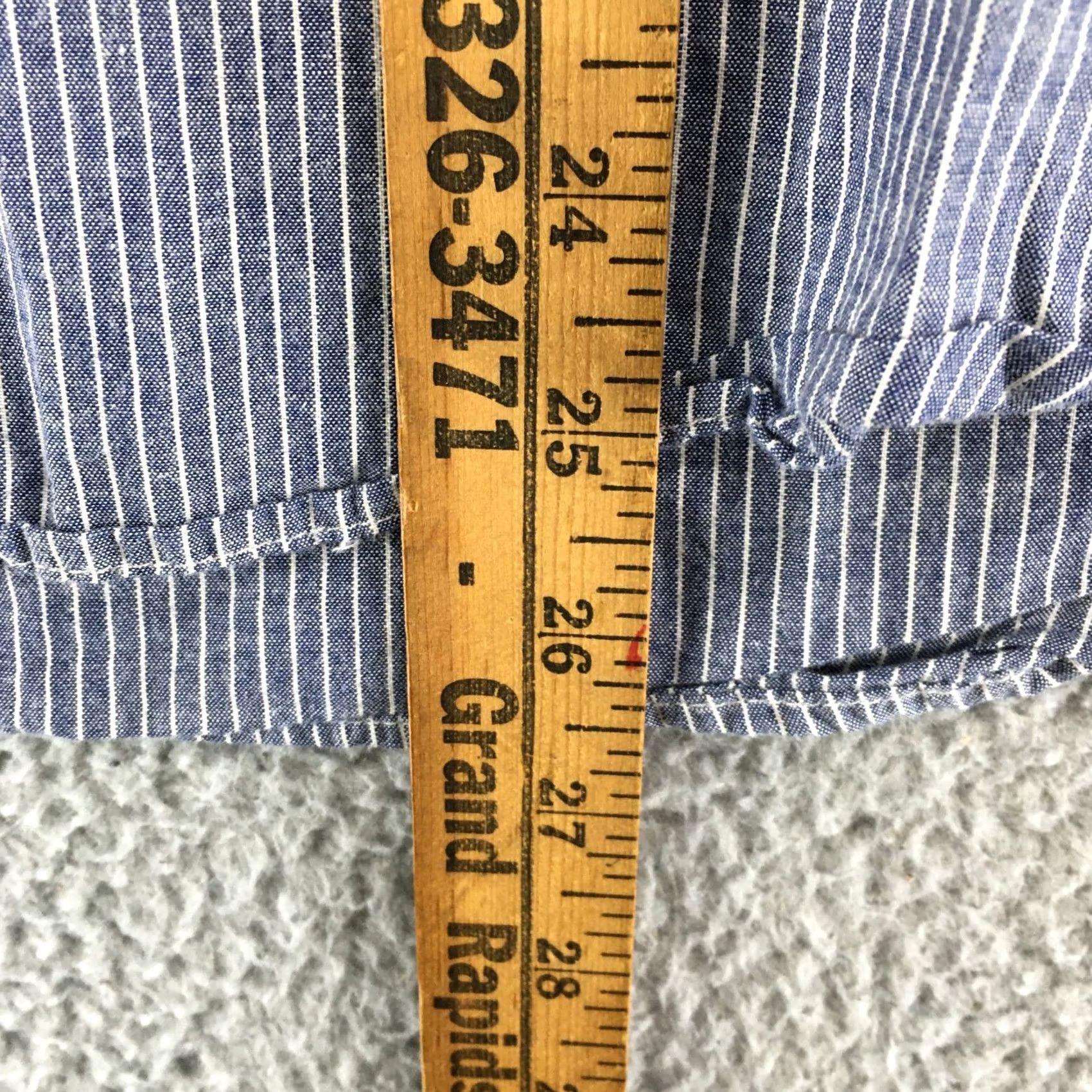 American Eagle Outfitters American Eagle Outfitters Shirt Mens M Blue Striped Button Down Long Sleeve Size US M / EU 48-50 / 2 - 5 Thumbnail