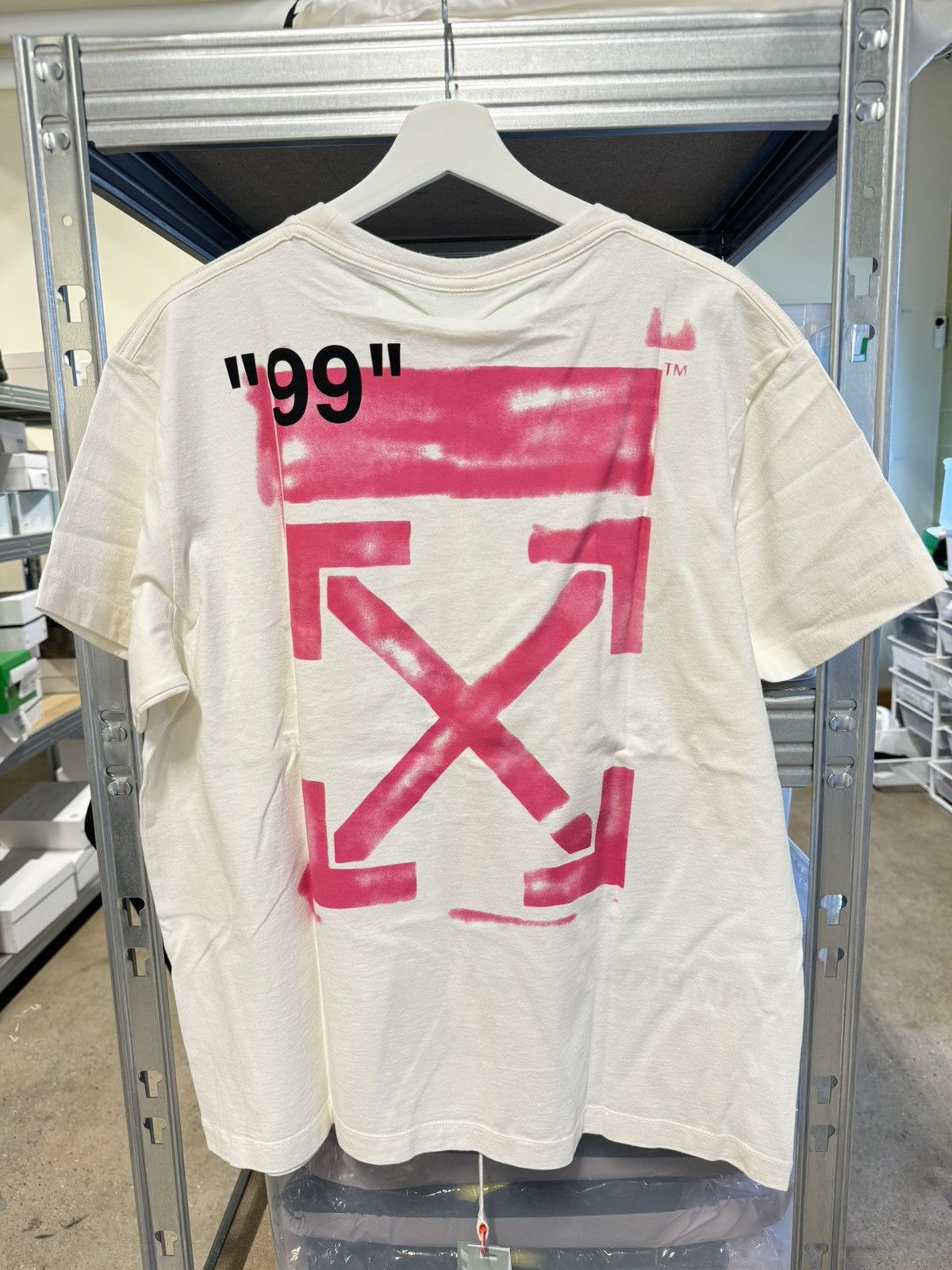 Off-White Stencil Arrow T-Shirt NEW