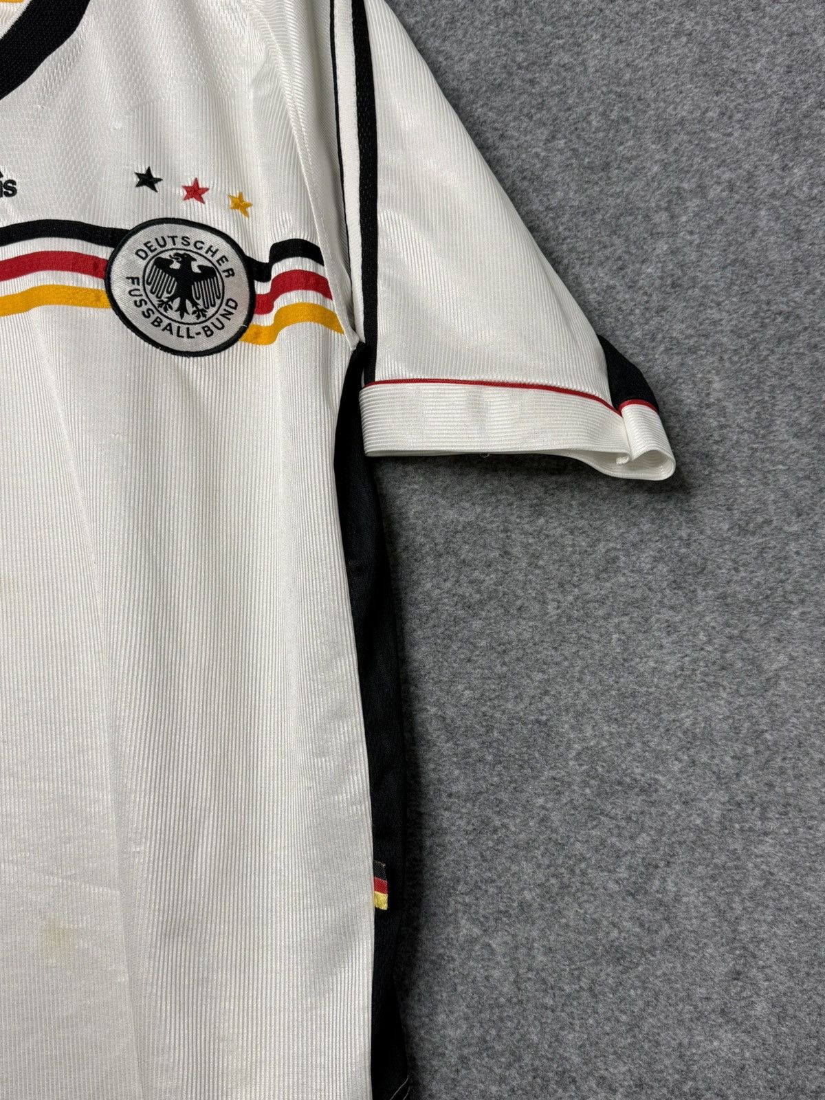 Adidas Vintage Adidas Germany 1998-00 Home Football Jersey size L Size US L / EU 52-54 / 3 - 7 Thumbnail