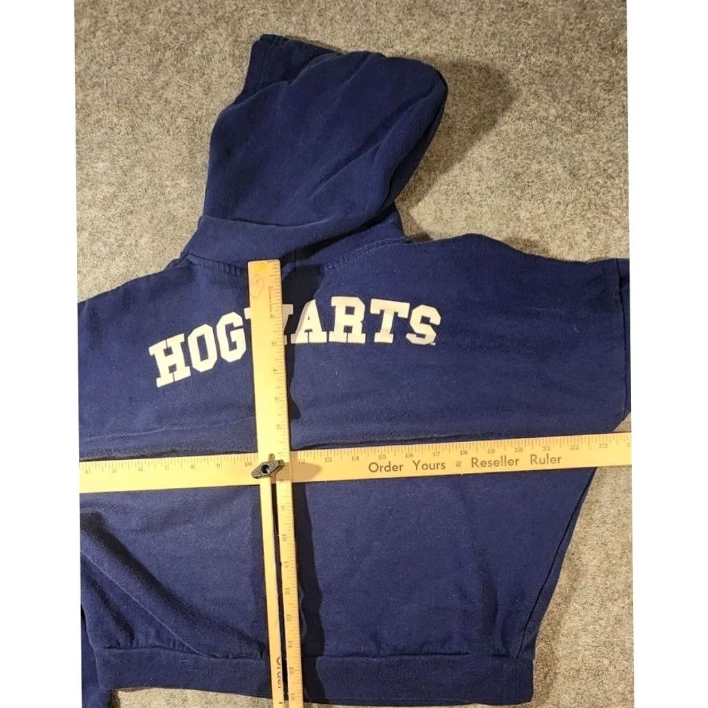 Vintage Harry Potter Hoodie Large Blue Hogwarts Crest Fleece Pullover Graphic Top Size US L / EU 52-54 / 3 - 6 Thumbnail