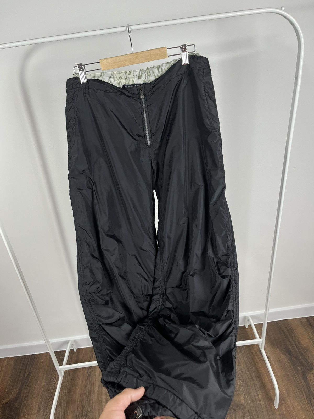 JET SET Jet Set Tech Nylon Pants Black Women’s Size 4 Y2K Size 27" / US 4 / IT 40 - 9 Thumbnail