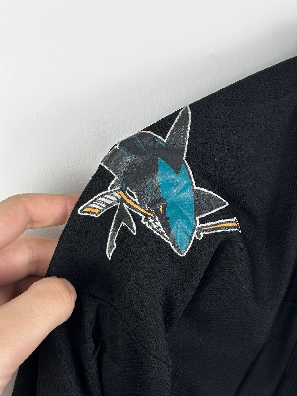 NHL × Vintage Vintage 90s San Jose Sharks Les Tiburones Hockey Jersey Size US M / EU 48-50 / 2 - 5 Thumbnail