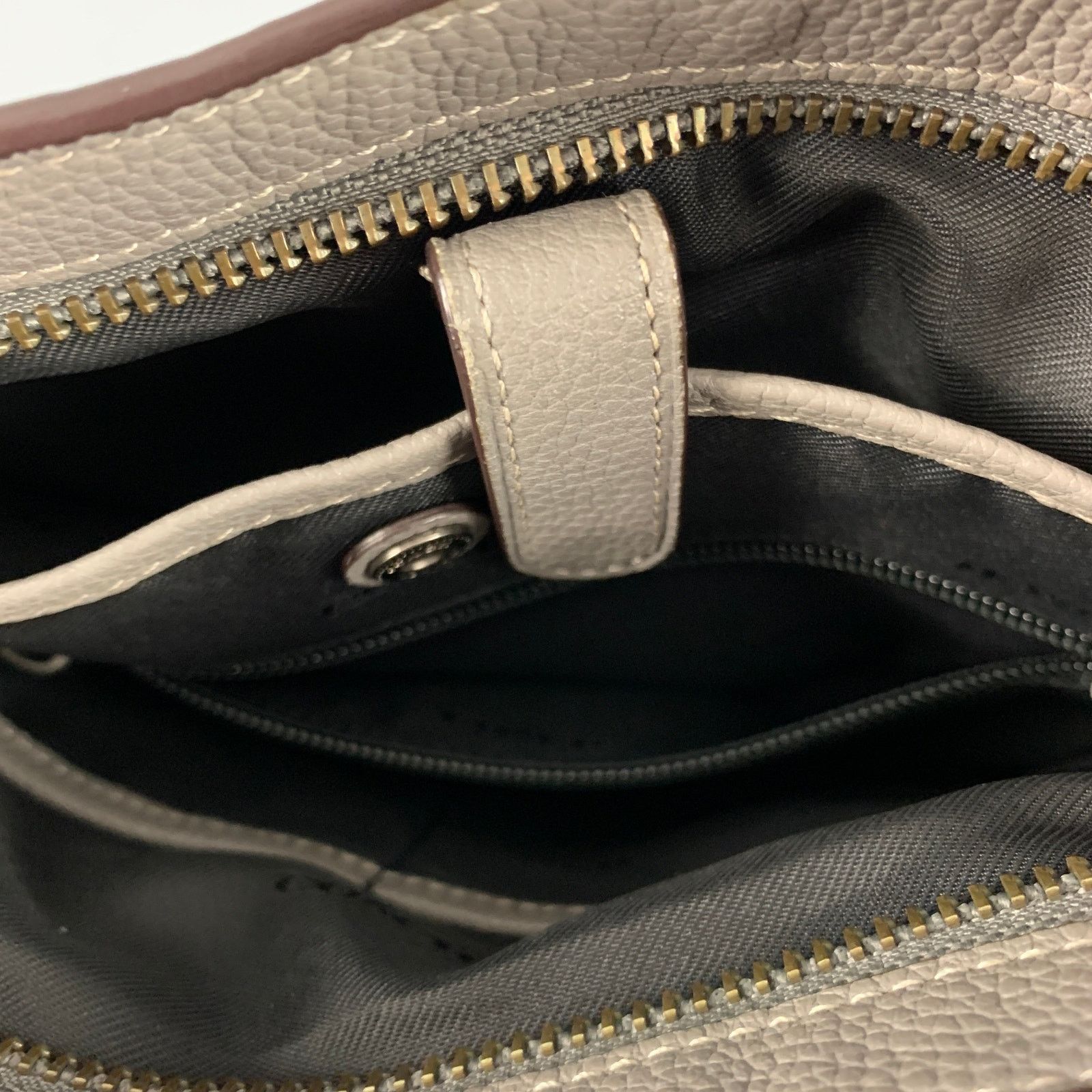 Coach COACH Grey Black Pebble Grain Leather Cross Body Bag Size ONE SIZE - 8 Thumbnail