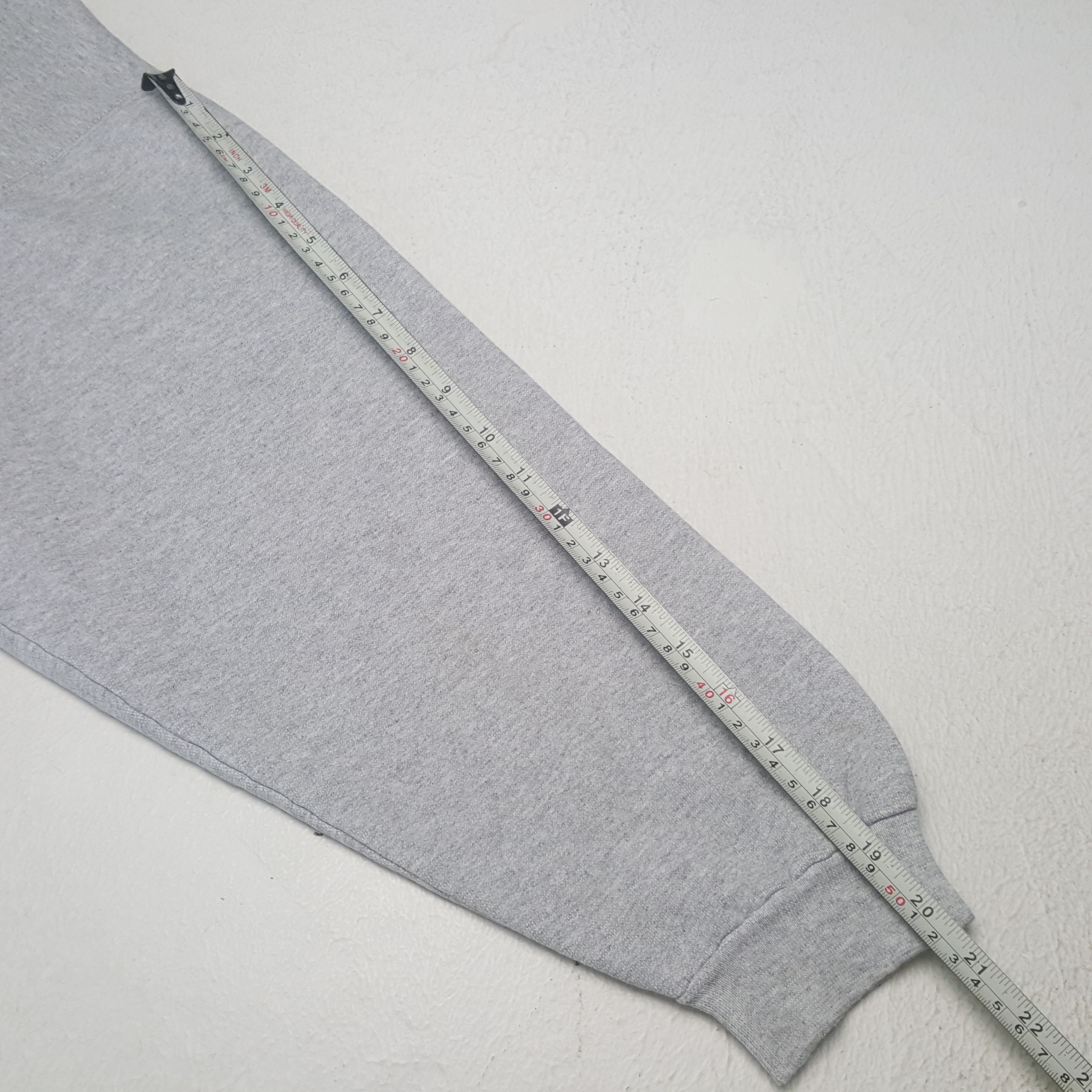 Vintage Vintage DETRIOT RED WINGS NHL Team Sweatshirt C291N1 Size US XL / EU 56 / 4 - 7 Thumbnail