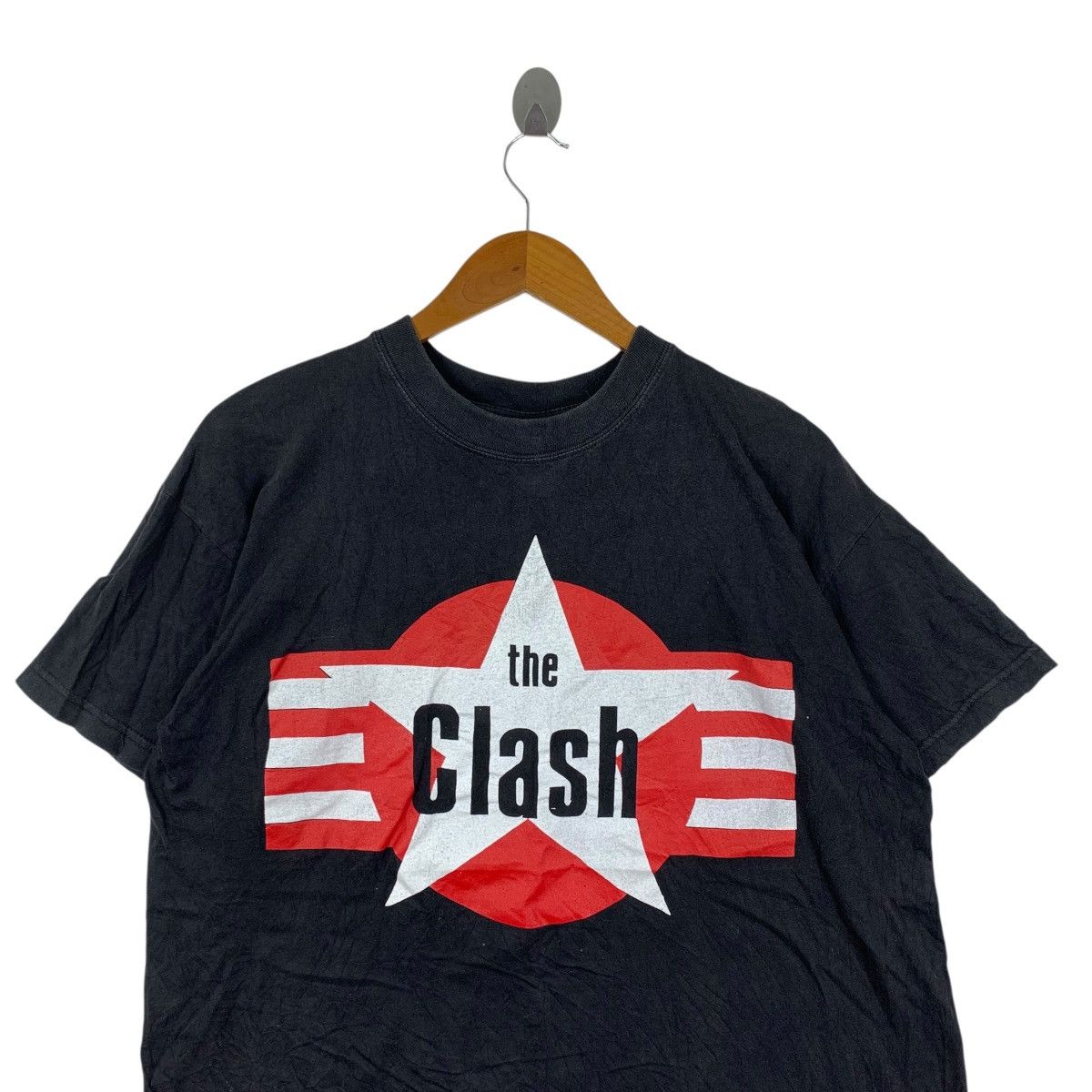 Vintage Vintage 90s THE CLASH Uk Punk Rock Band Tshirt Size US M / EU 48-50 / 2 - 2 Thumbnail