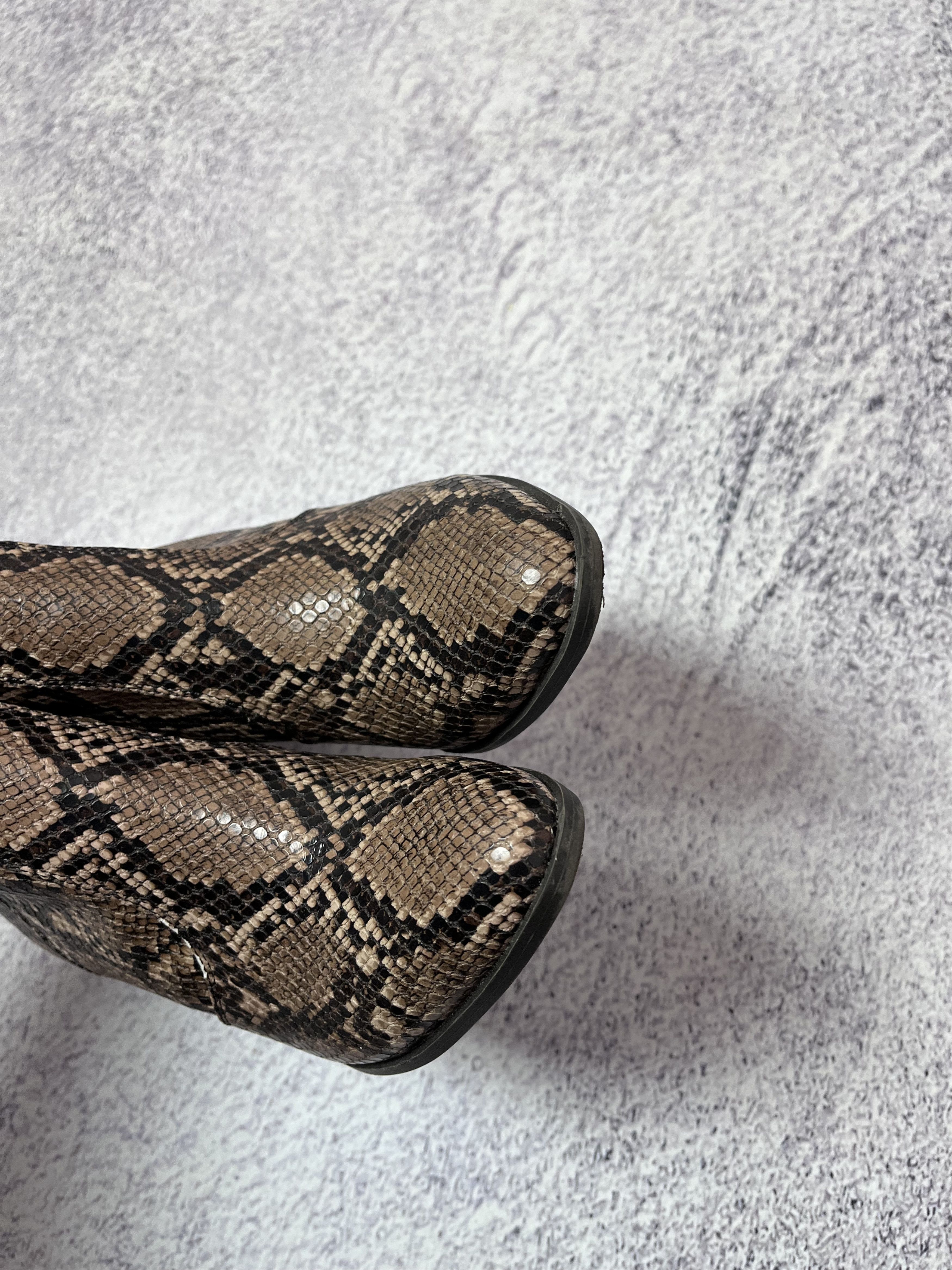 Japanese Brand Vintage Leopard Women Boots size UK3 street Y2K Size US 5 / IT 35 - 8 Thumbnail