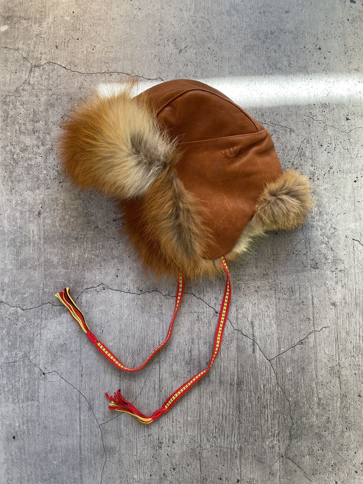 Vintage Vintage 90s ushanka trapper / checker hat real fur / leather Size ONE SIZE - 1 Thumbnail