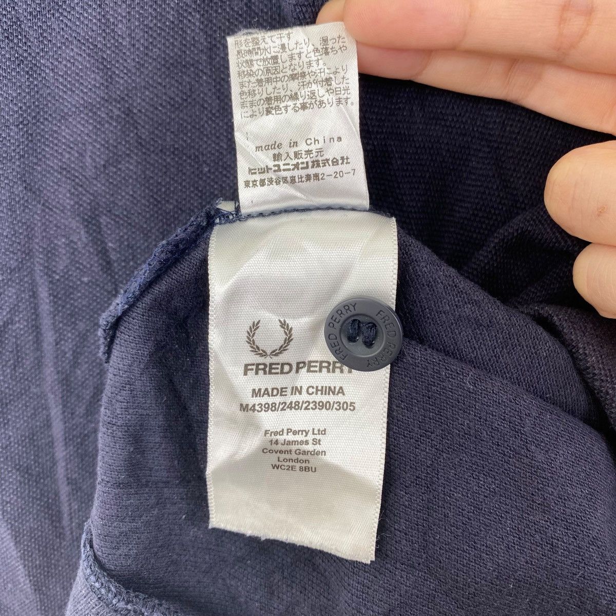 Fred Perry × Vintage FRED PERRY LONDON Embroidered Logo Button Up Cardigan Size US L / EU 52-54 / 3 - 7 Thumbnail