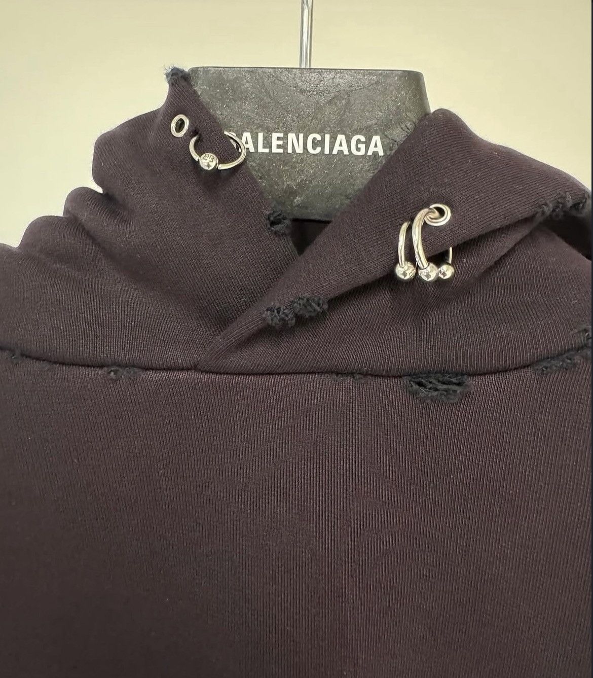 Balenciaga Balenciaga Piercing Oversized Hoodie Size US S / EU 44-46 / 1 - 2 Thumbnail