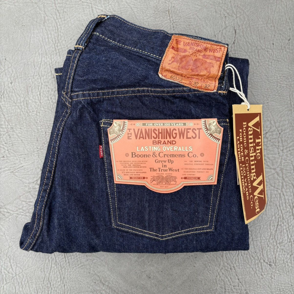 FREEWHEELERS Vanishing West 601XX 1947 32 Denim One Wash
