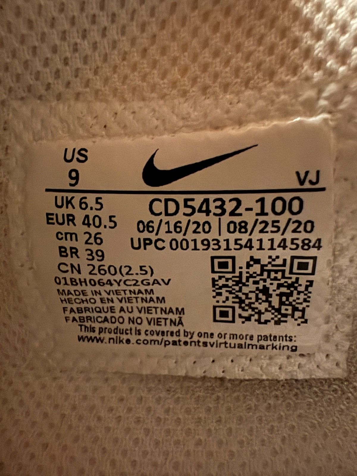 Nike Nike Air Max Excee White/Pink WM Size 9 – Used, No Box Size US 9 / IT 39 - 7 Thumbnail