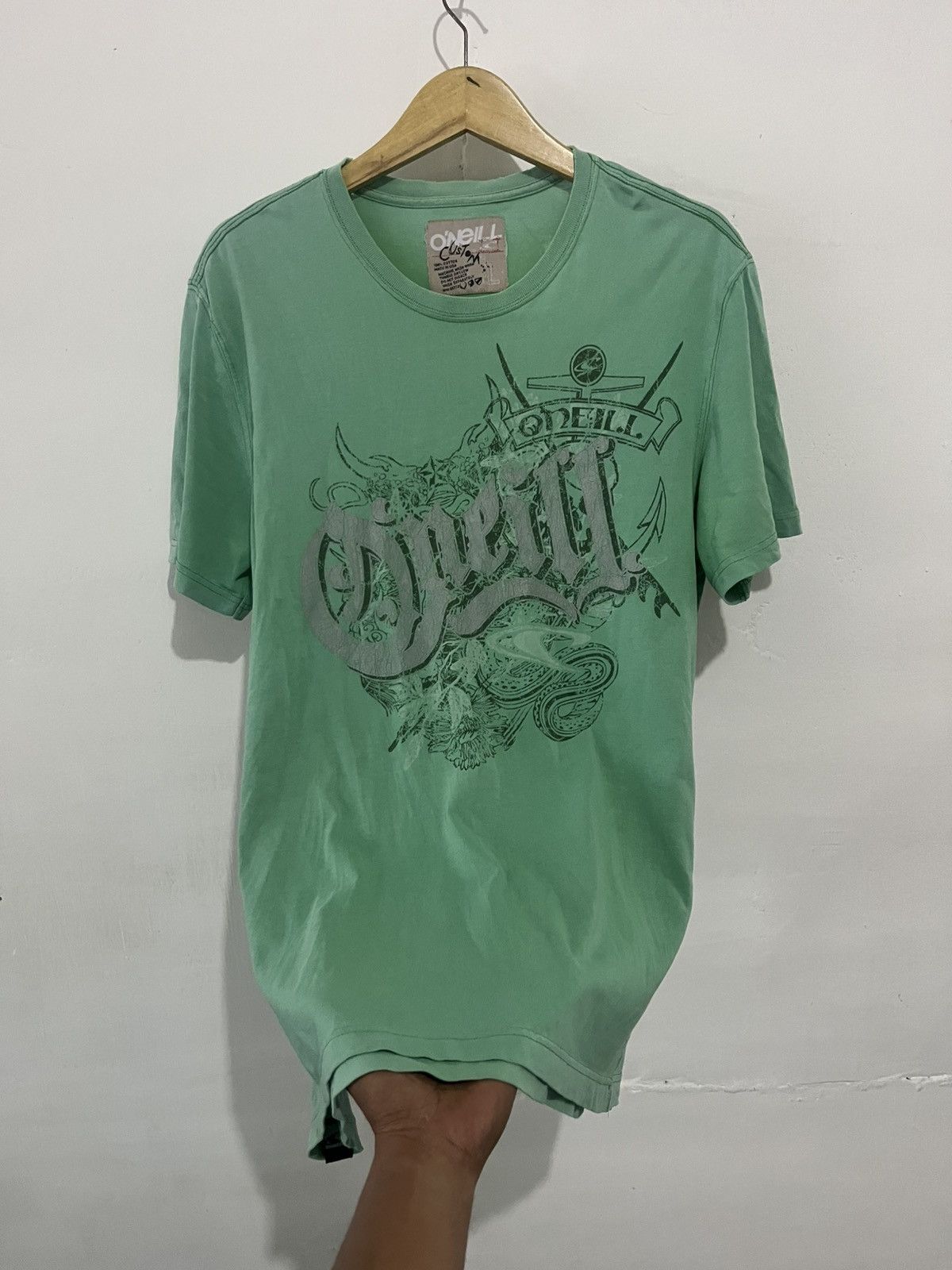 O'Neill 💥VINTAGE Y2K O'Neill Triball Graphic Tee Size US L / EU 52-54 / 3 - 3 Thumbnail